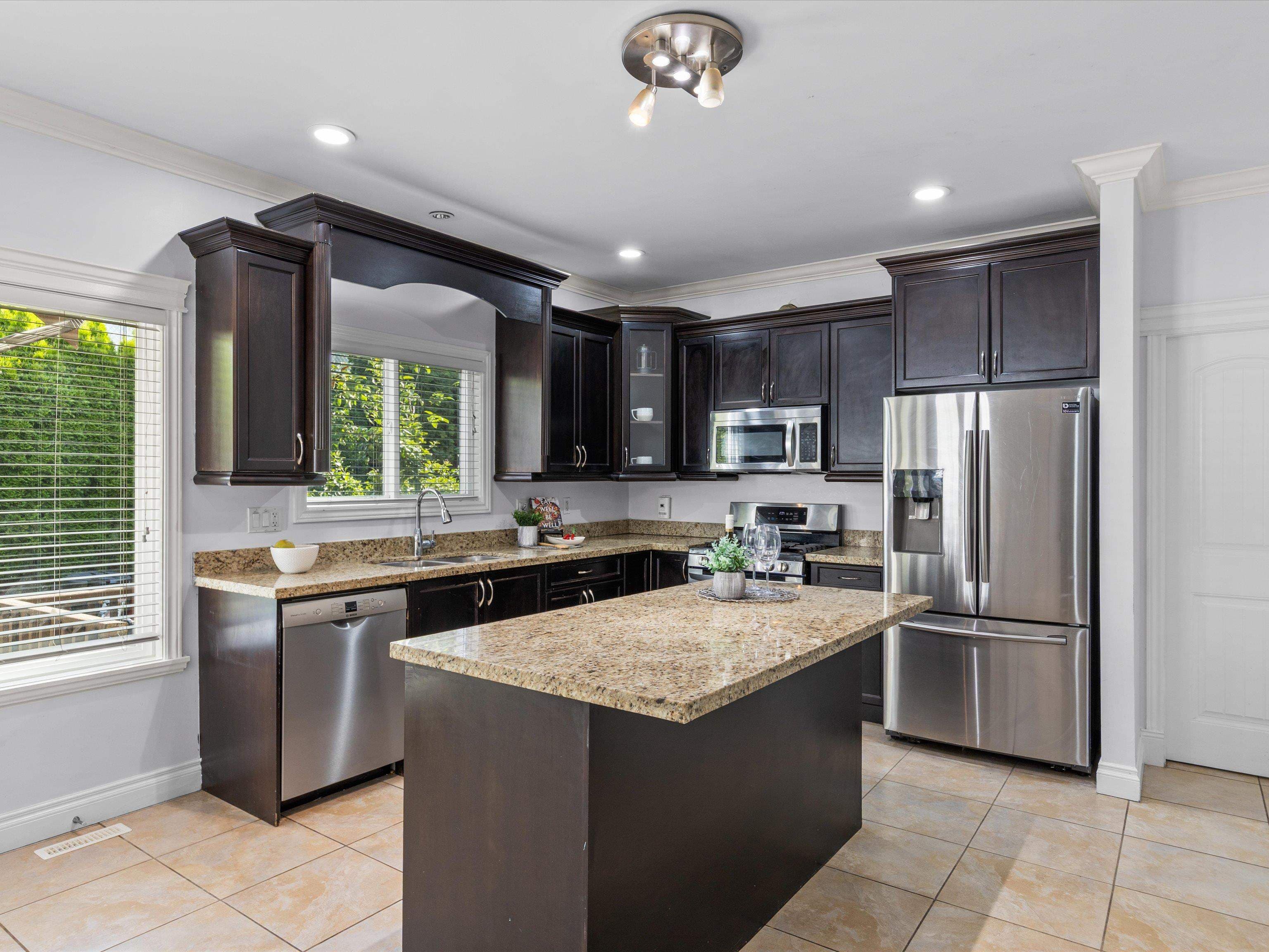 46242 Kermode Crescent, Chilliwack, V2R 0C7 — photo 5