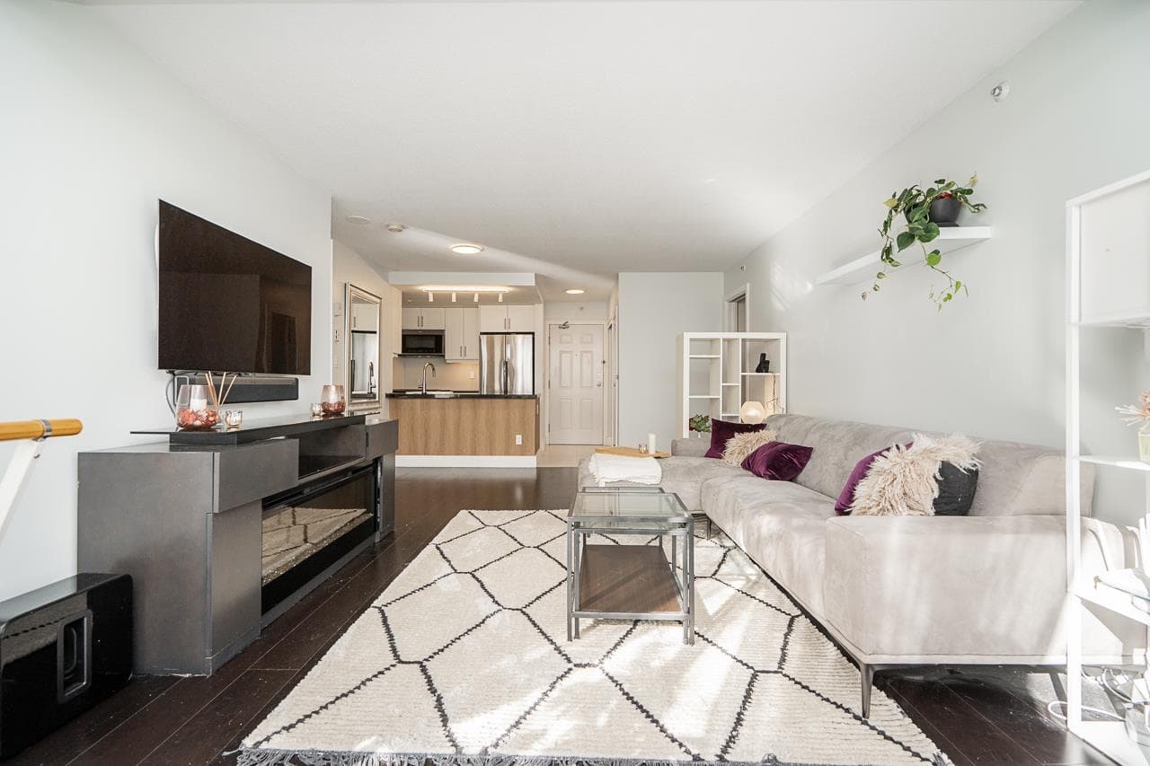 403 - 811 Helmcken Street, Vancouver, V6Z 1B1 — photo 2