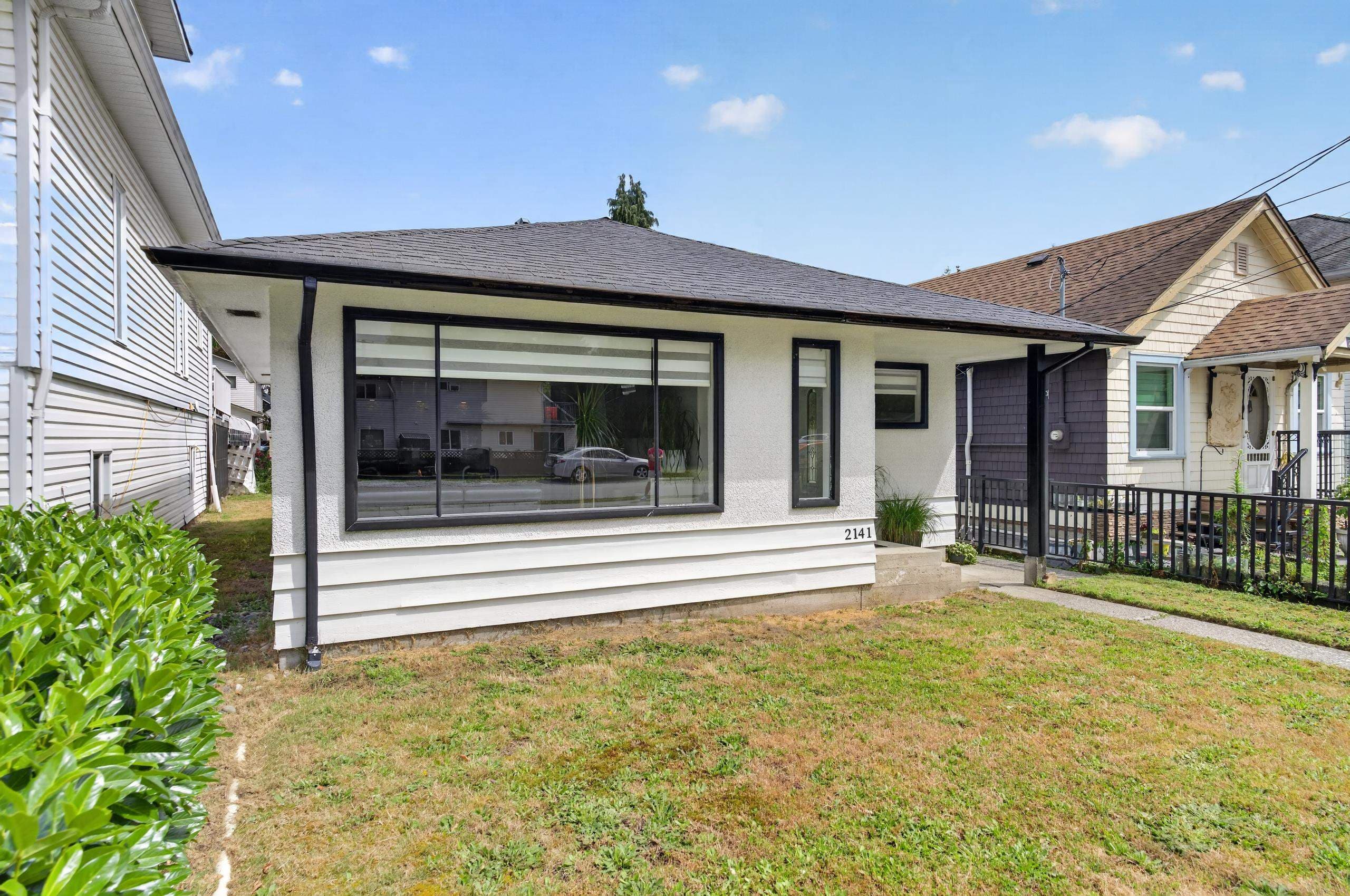 2141 Fraser Avenue, Port Coquitlam, V3B 1N7 — photo 2