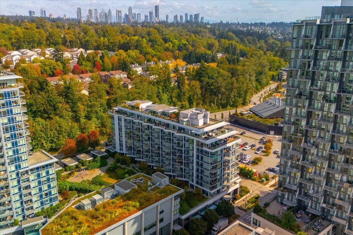 706 - 3557 Sawmill Crescent, Vancouver