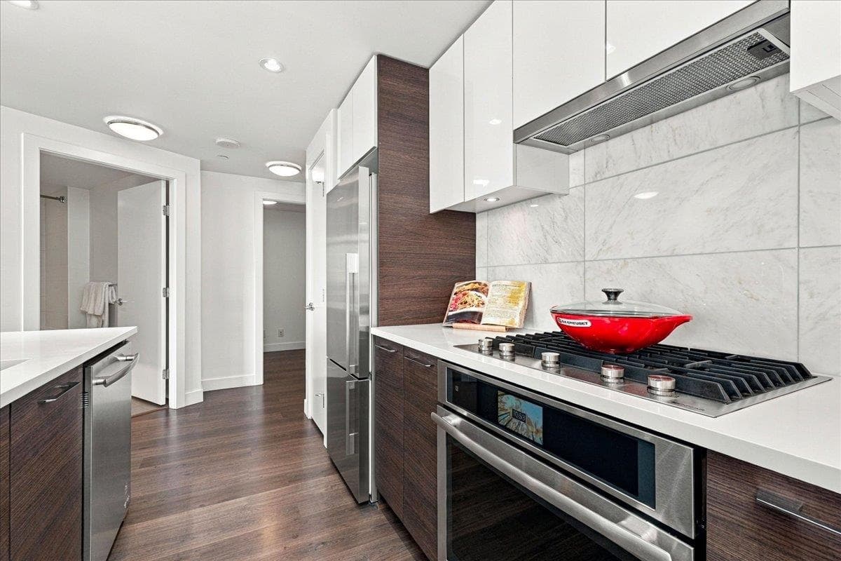 706 - 3557 Sawmill Crescent, Vancouver, V5S 0E2 — photo 5