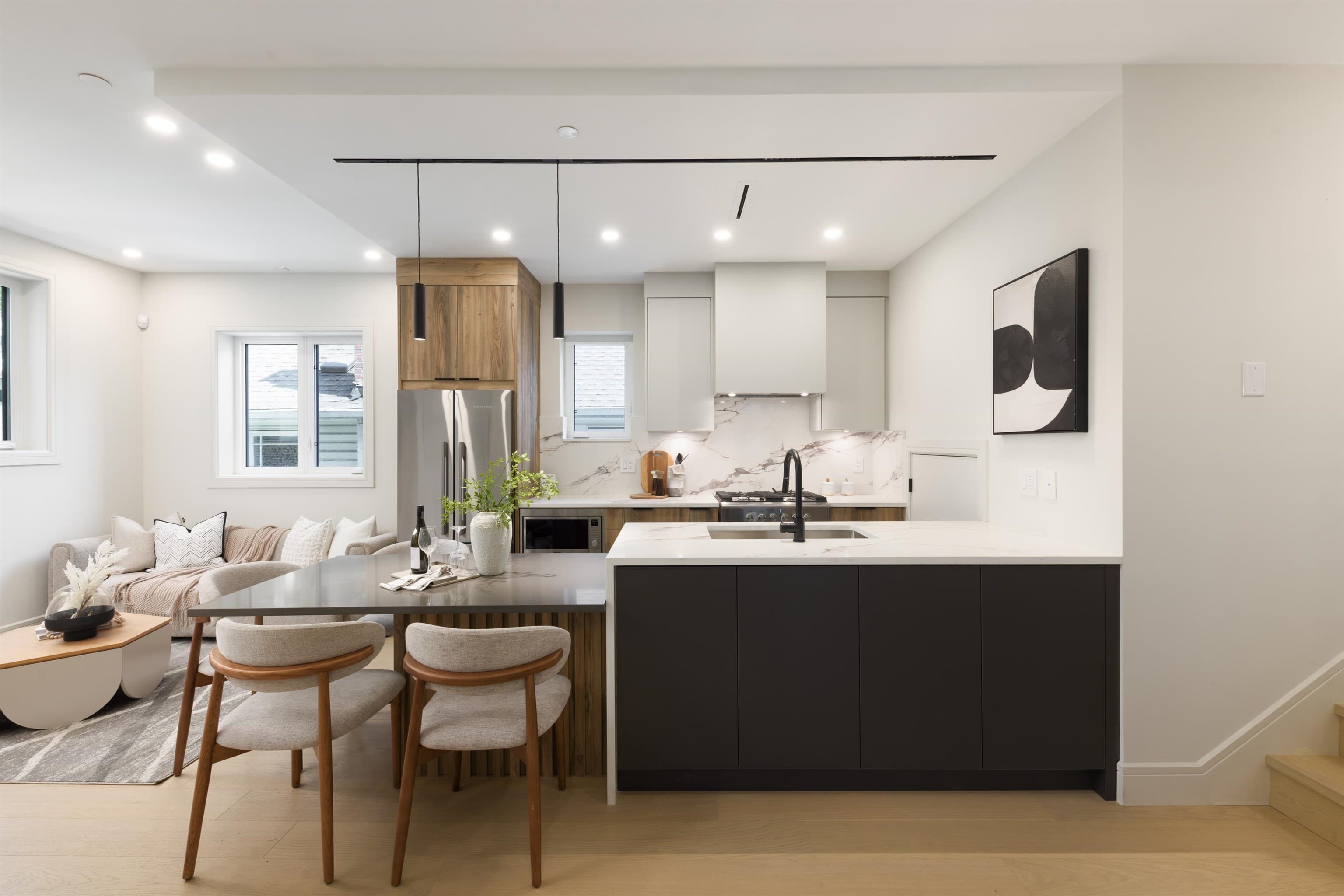 2066 E 1st Avenue, Vancouver, V5N 1B5 — photo 4