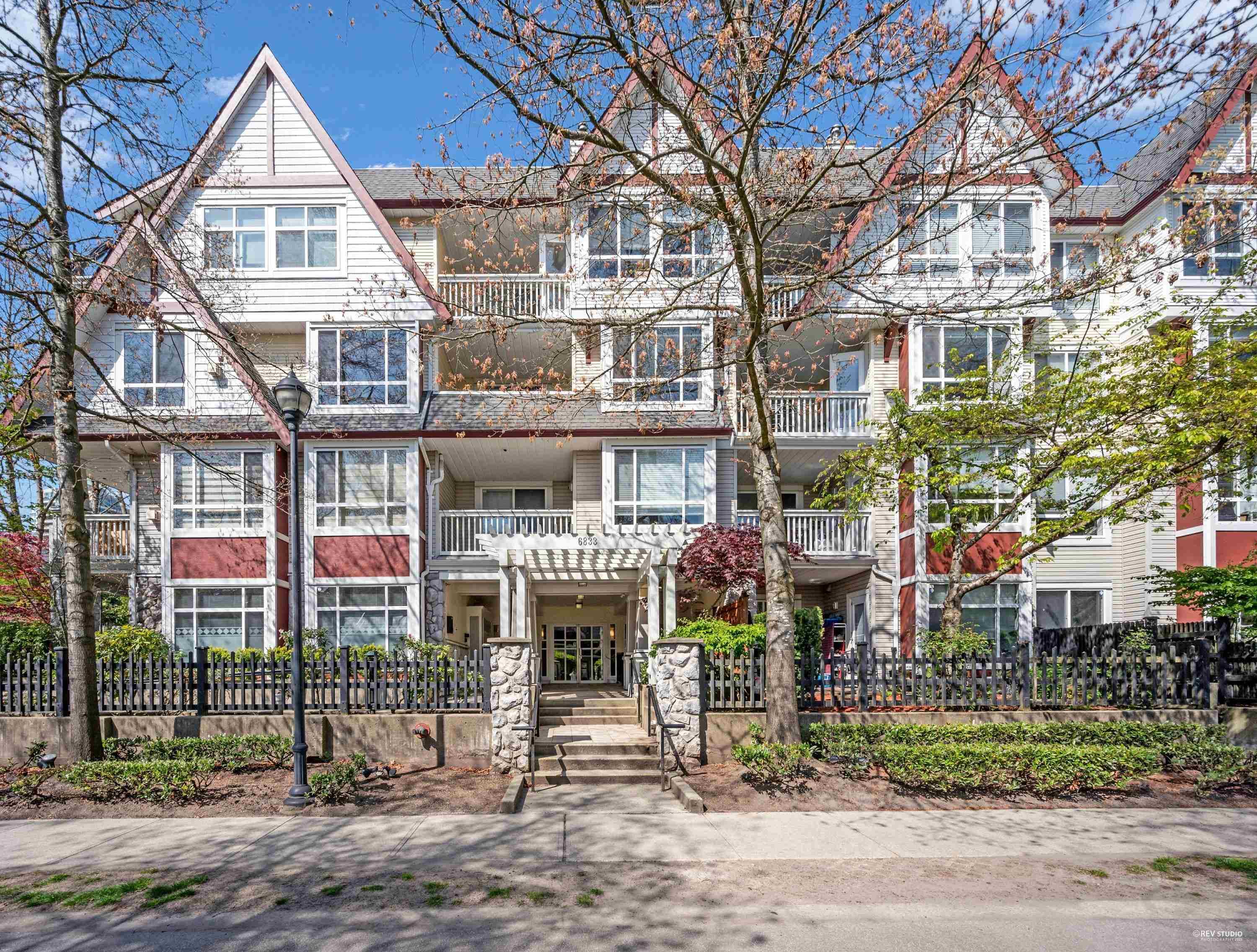 306 - 6833 Village Green, Burnaby, V5E 4M1 — photo 1