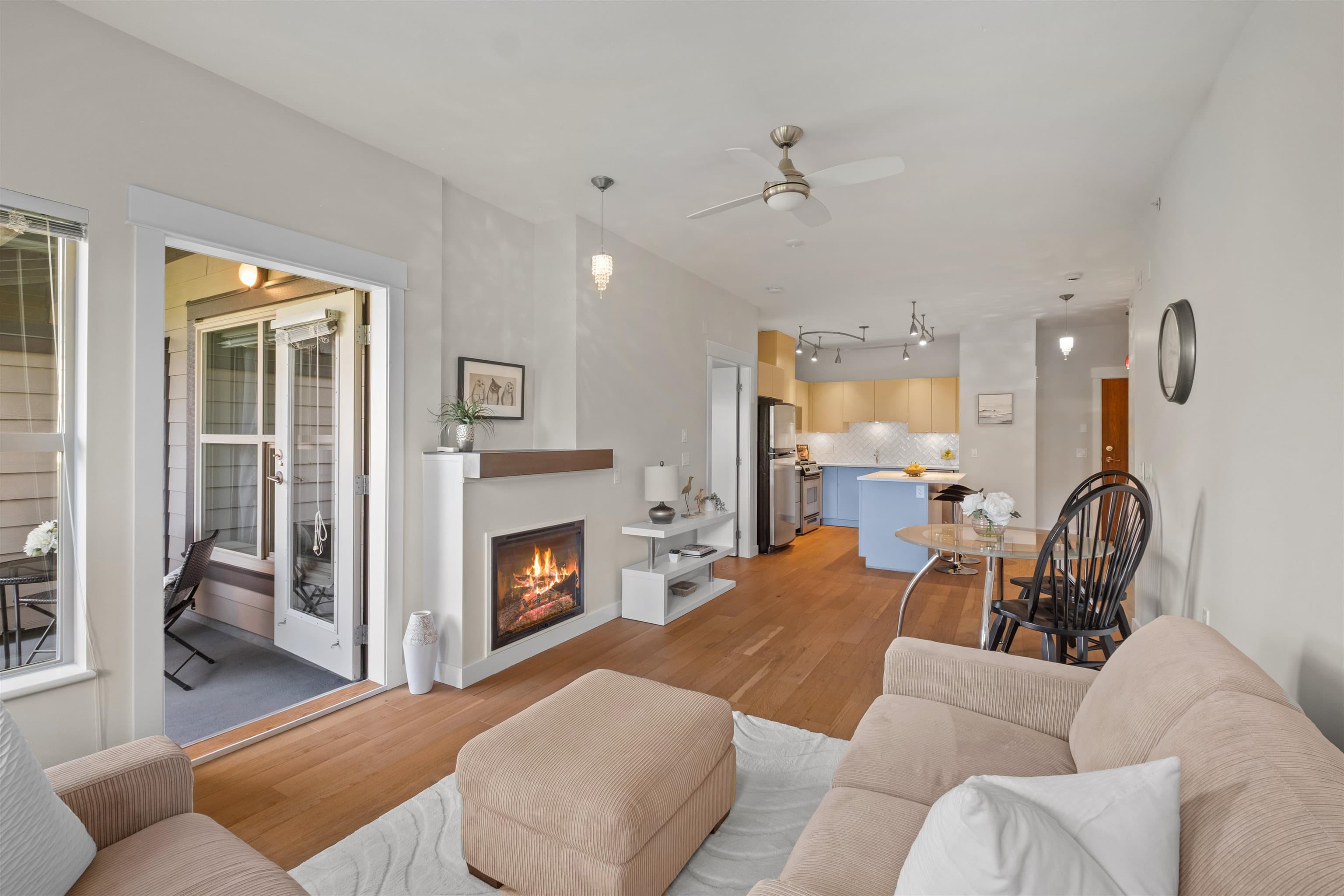 307 - 1468 St. Andrews Avenue, North Vancouver, V7L 0A8 — photo 1
