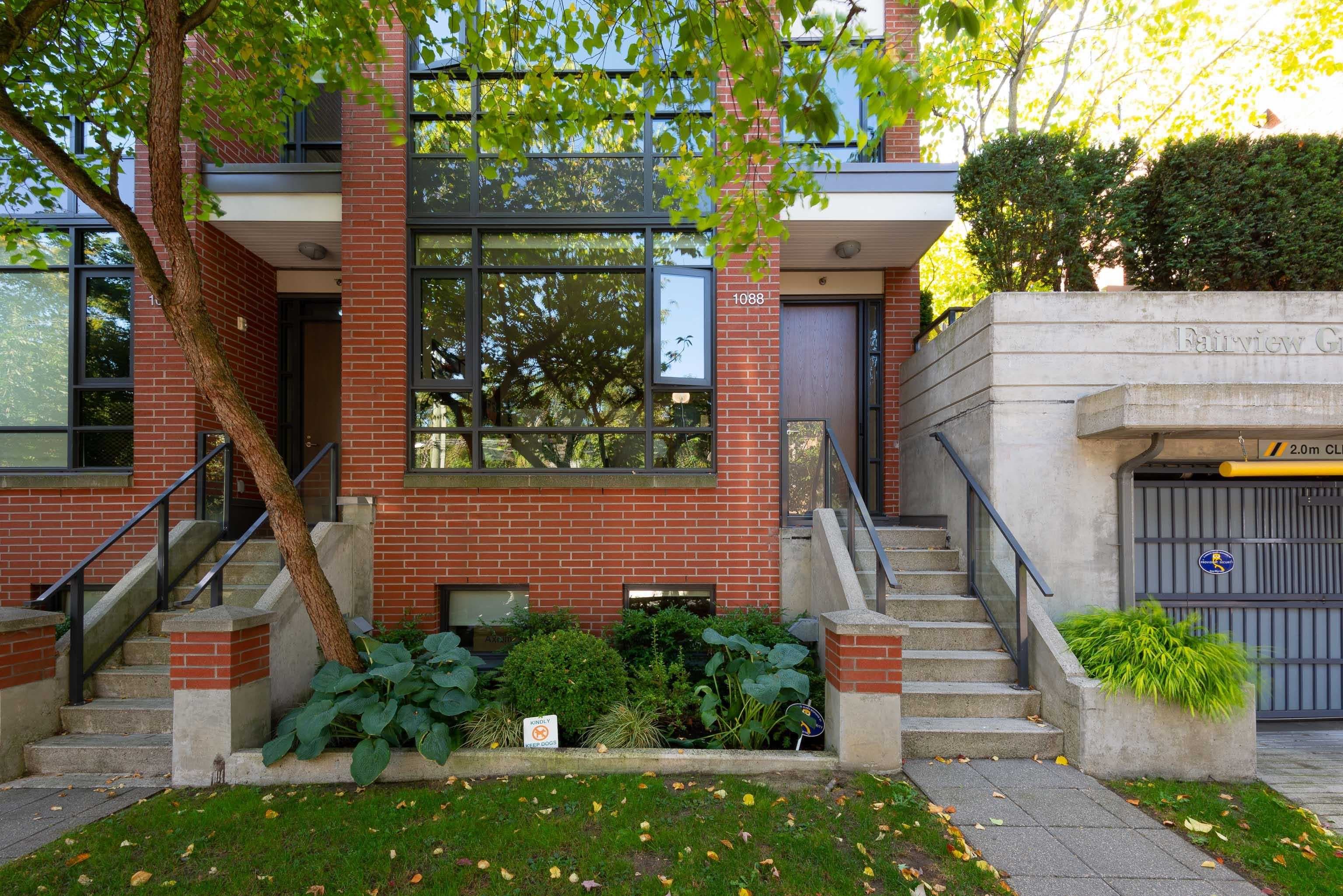 1088 W 7th Avenue, Vancouver