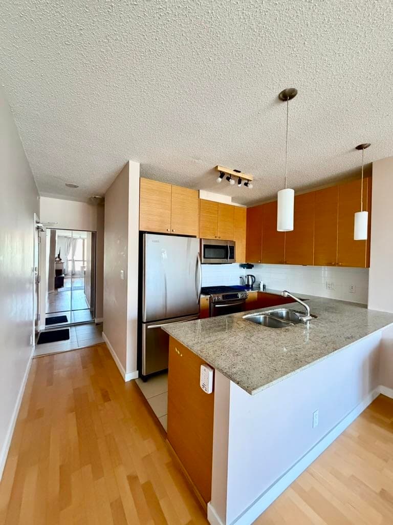 701 - 110 Brew Street, Port Moody, V3H 0E4 — photo 2