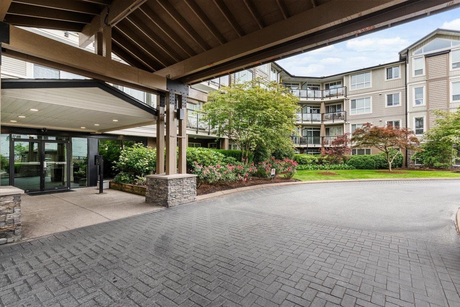 208 - 32729 Garibaldi Drive, Abbotsford, V2T 0A6 — photo 3