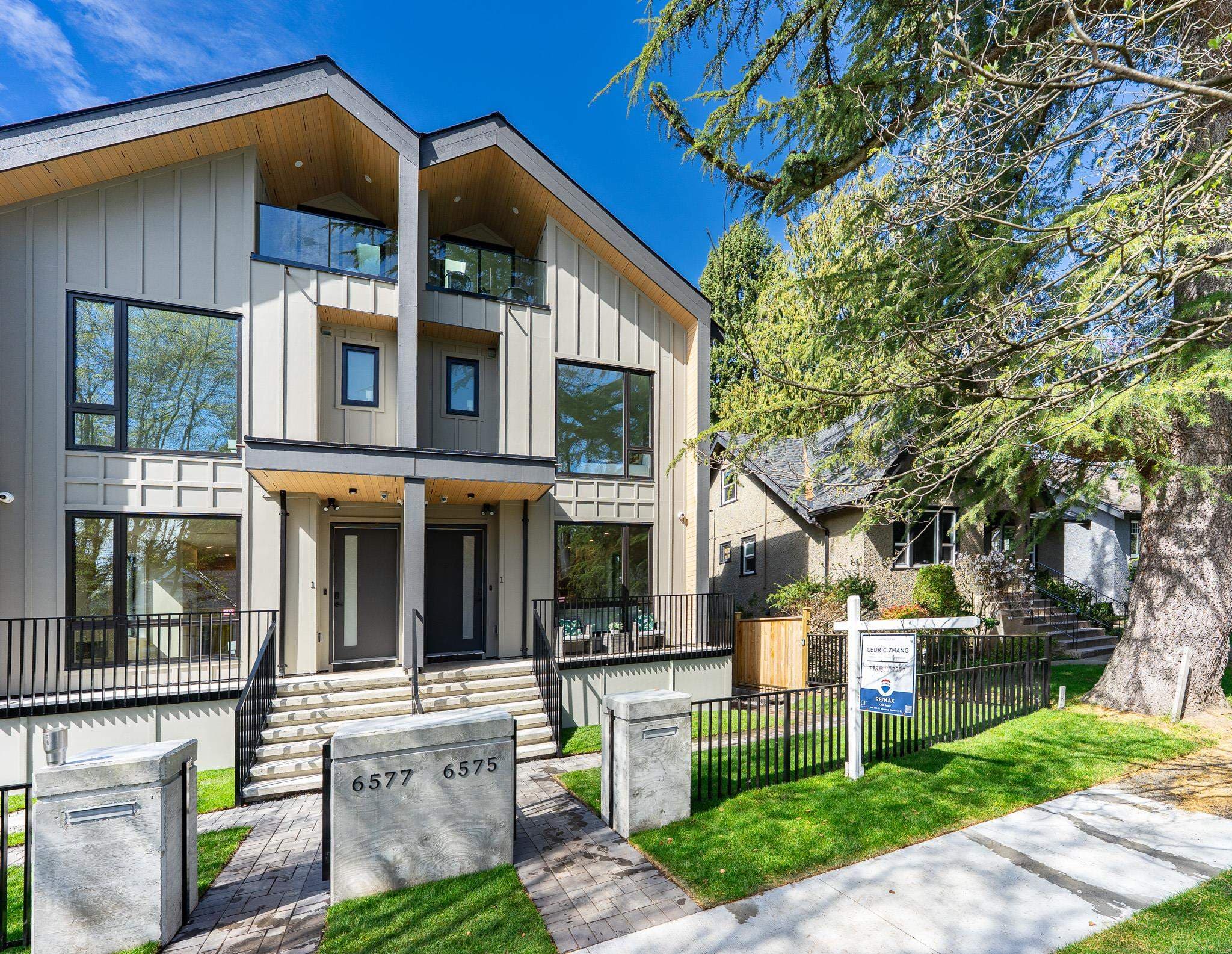 6577 Lime Street, Vancouver, V6P 5V7 — photo 2