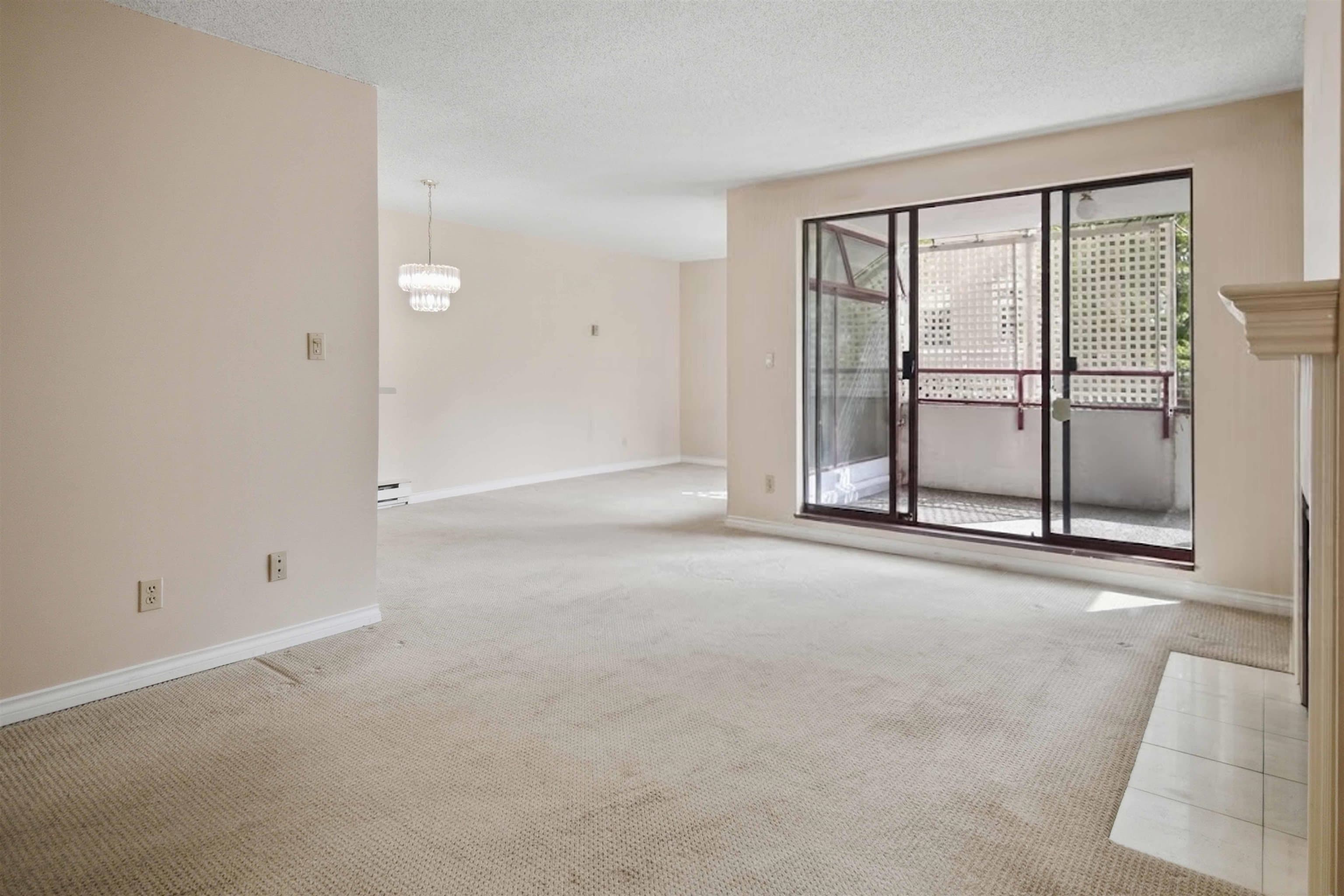 105 - 1042 Nelson Street, Vancouver, V6E 1H8 — photo 2