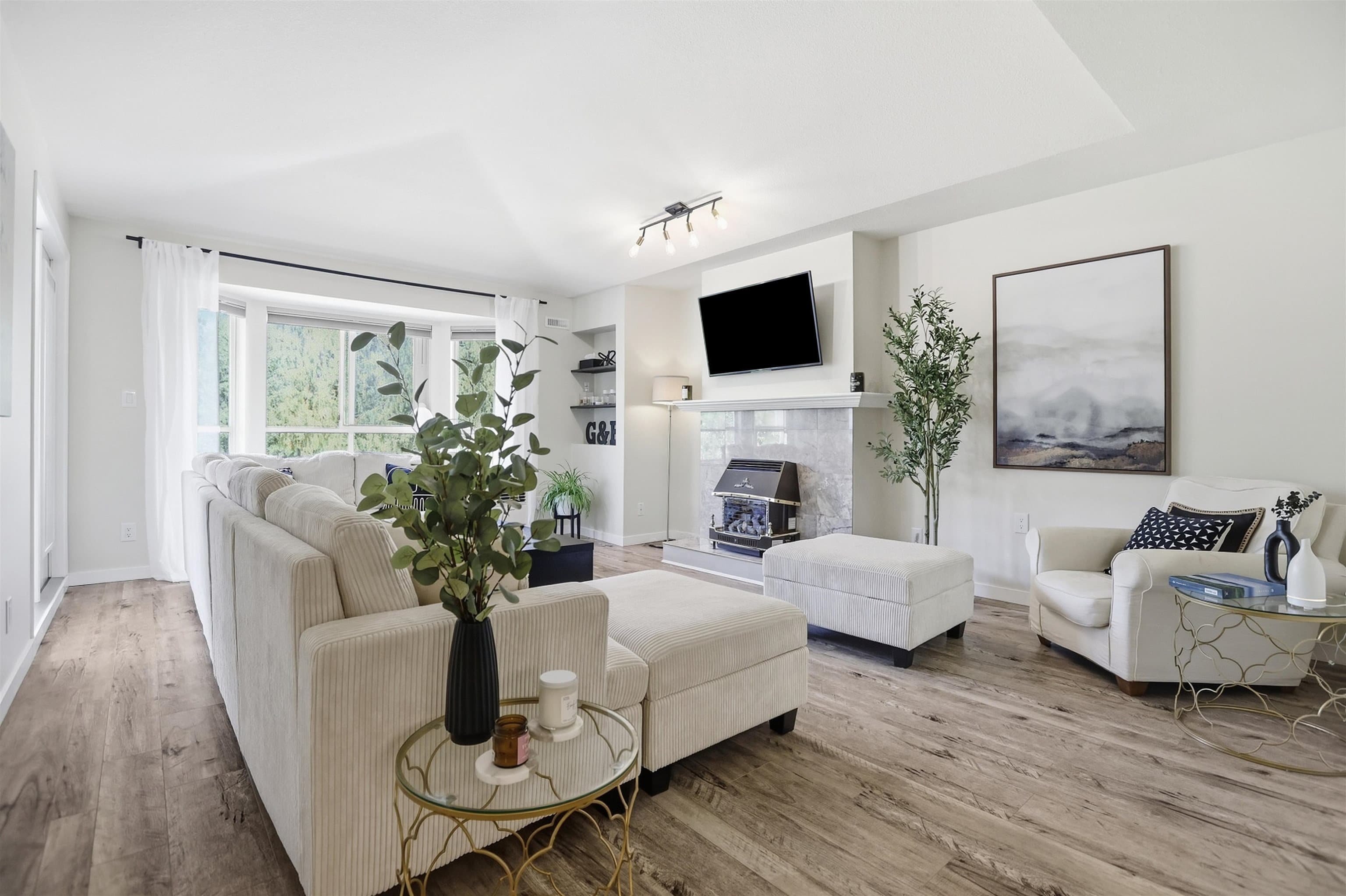 304 - 6440 197 Street, Langley, V2Y 1H9 — photo 1