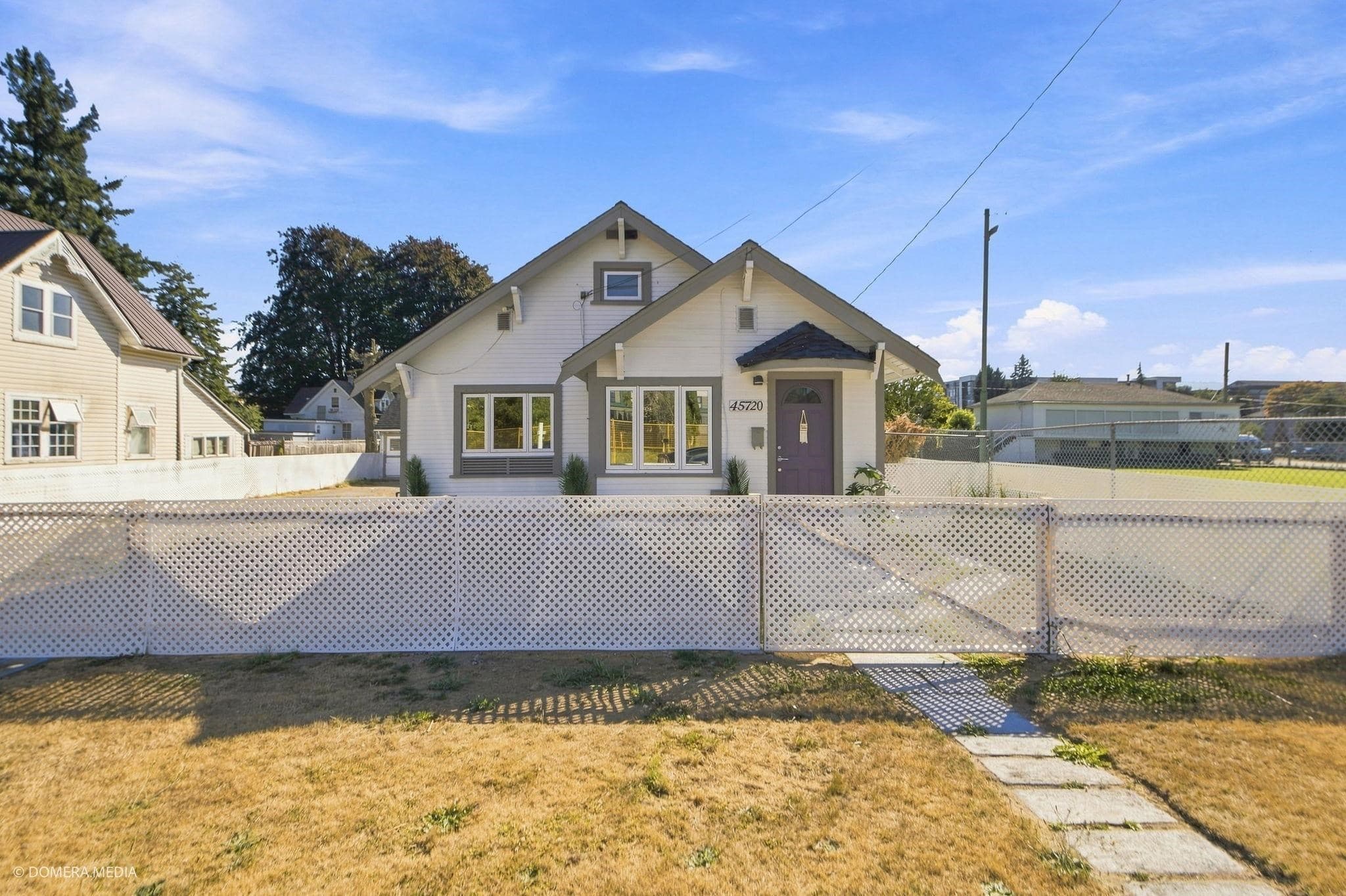 45720 Princess Avenue, Chilliwack, V2P 2B6 — photo 1