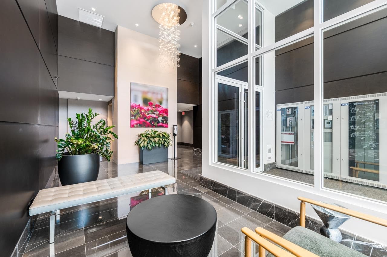 205 - 1561 W 57th Avenue, Vancouver, V6P 0H5 — photo 3
