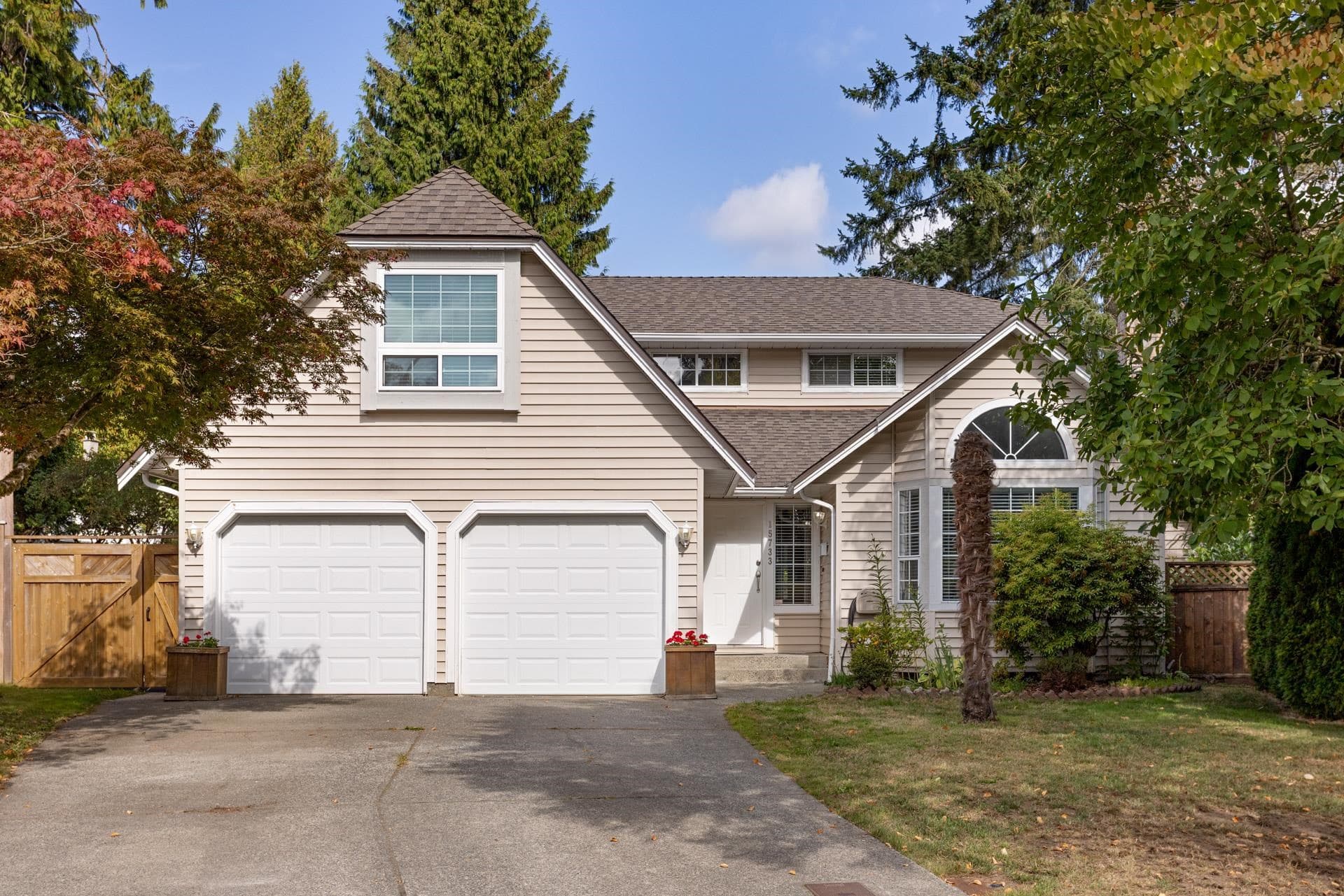 15733 98a Avenue, Surrey, V4N 2V7 — photo 1