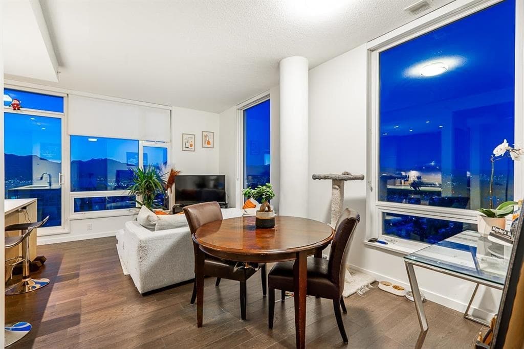 3602 - 5665 Boundary Road, Burnaby