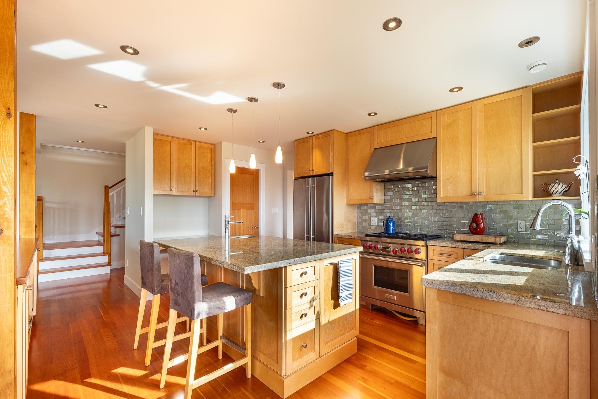 5012 Geer Road, Sechelt, V7Z 0B9 — photo 4