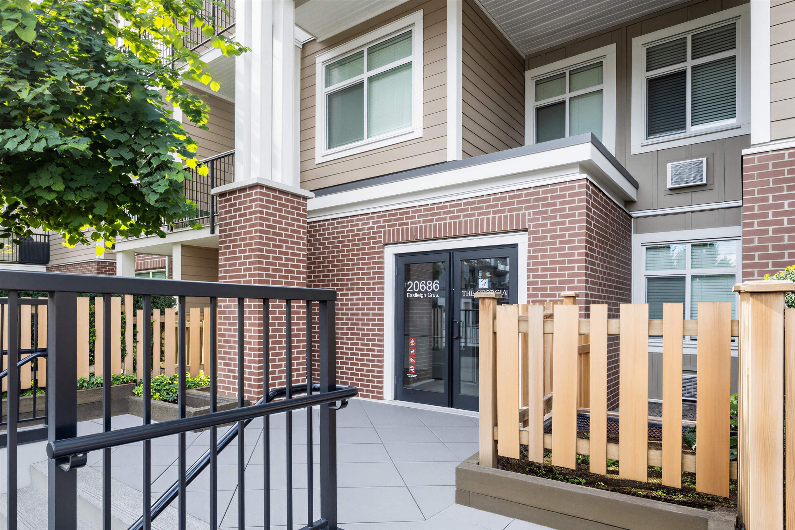 209 - 20686 Eastleigh Crescent, Langley, V3A 0M4 — photo 3