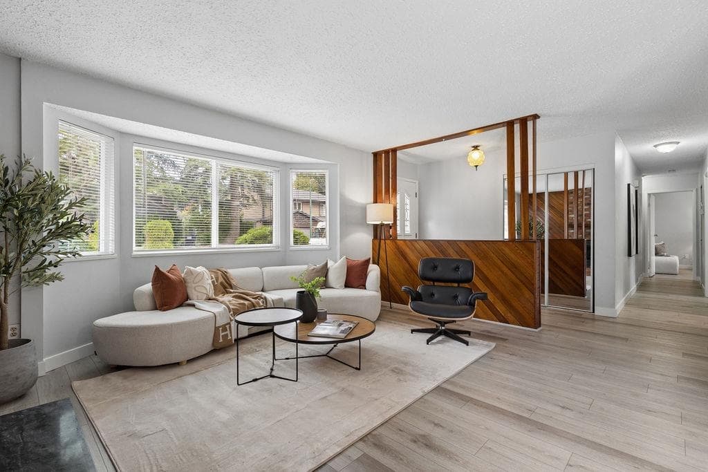 2657 Burnside Place, Coquitlam, V3E 1A1 — photo 3