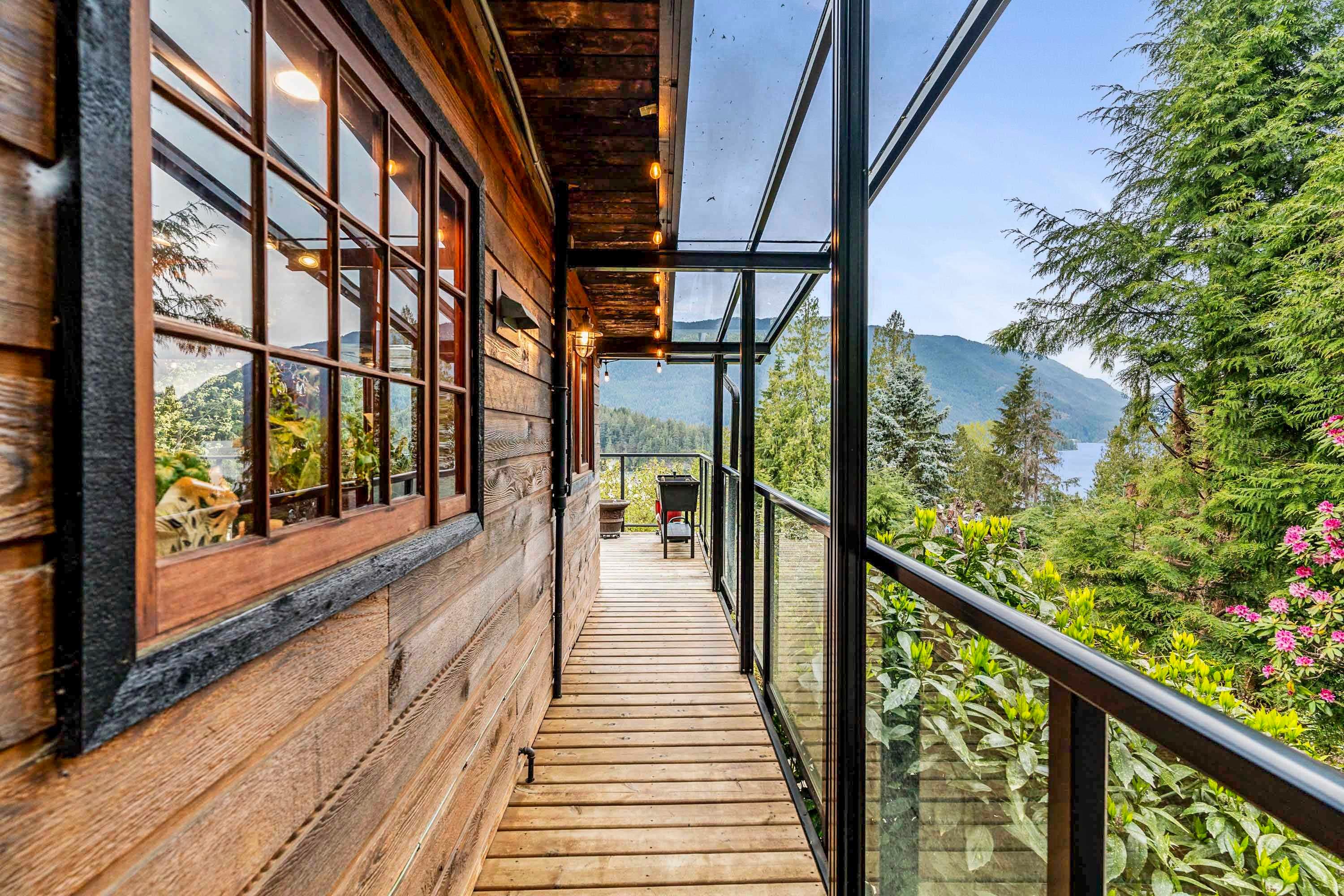 3543 Bedwell Bay Road, Belcarra, V3H 4R6 — photo 4