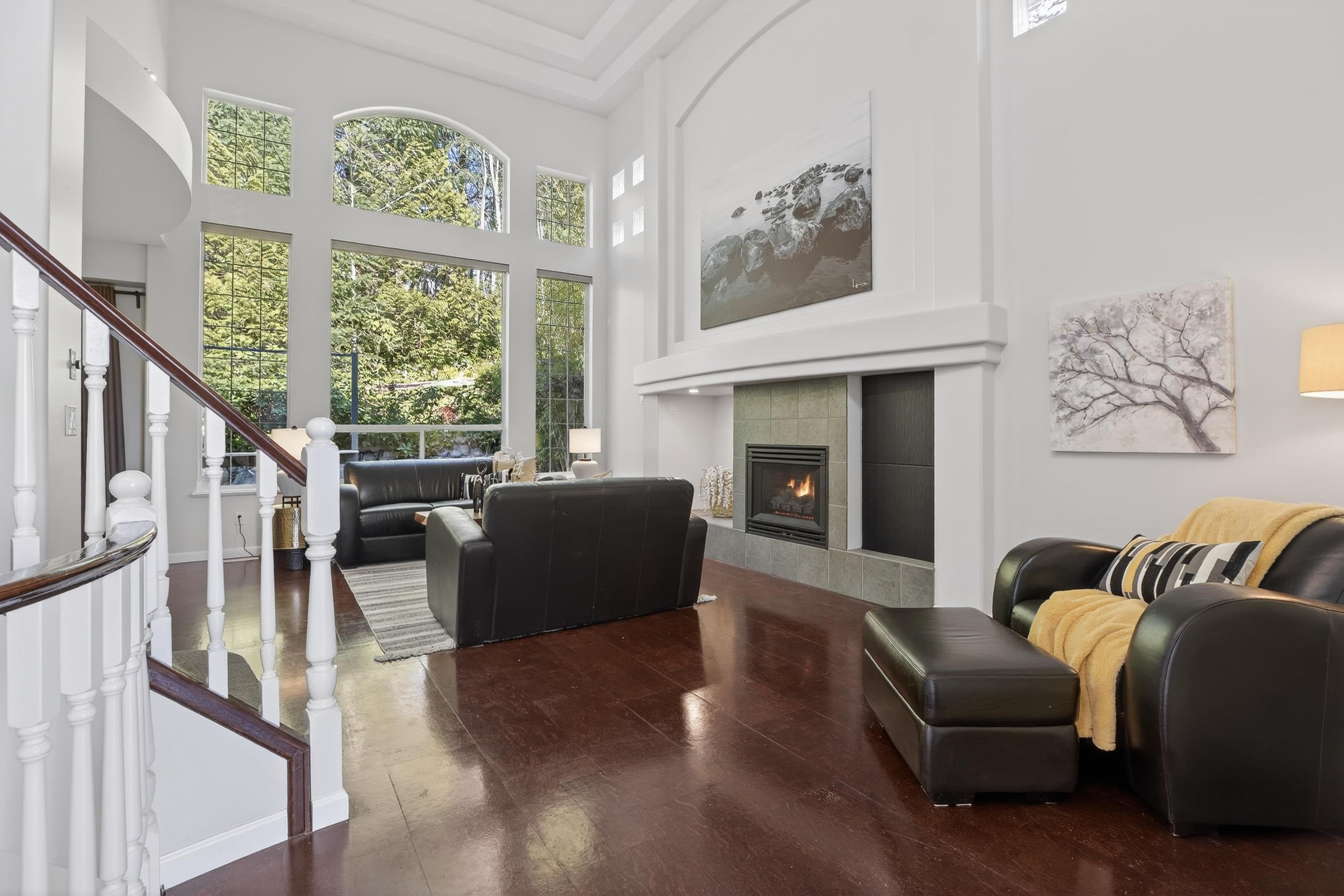98 Linden Court, Port Moody, V3H 5C2 — photo 1