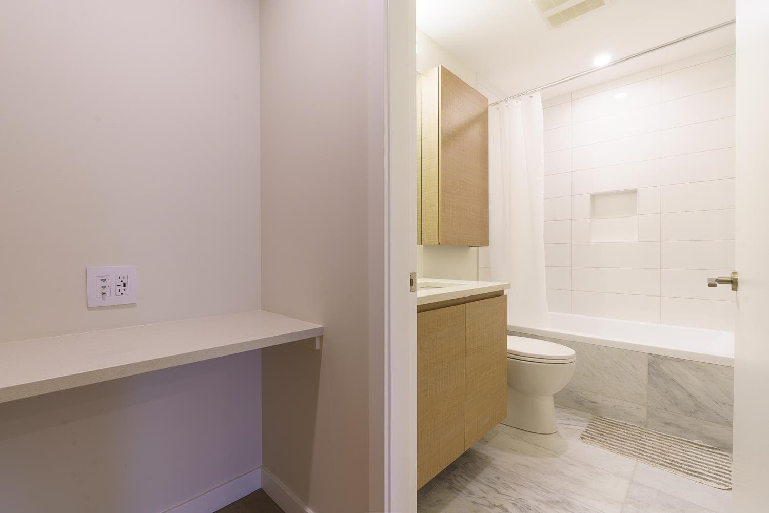 2207 - 2186 Gilmore Avenue, Burnaby, V5C 0N7 — photo 3