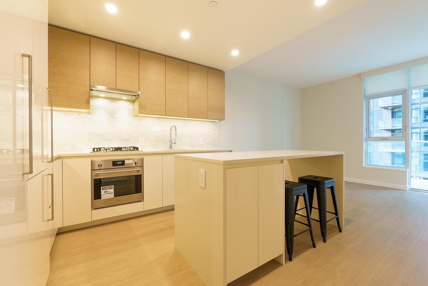 2207 - 2186 Gilmore Avenue, Burnaby, V5C 0N7 — photo 5
