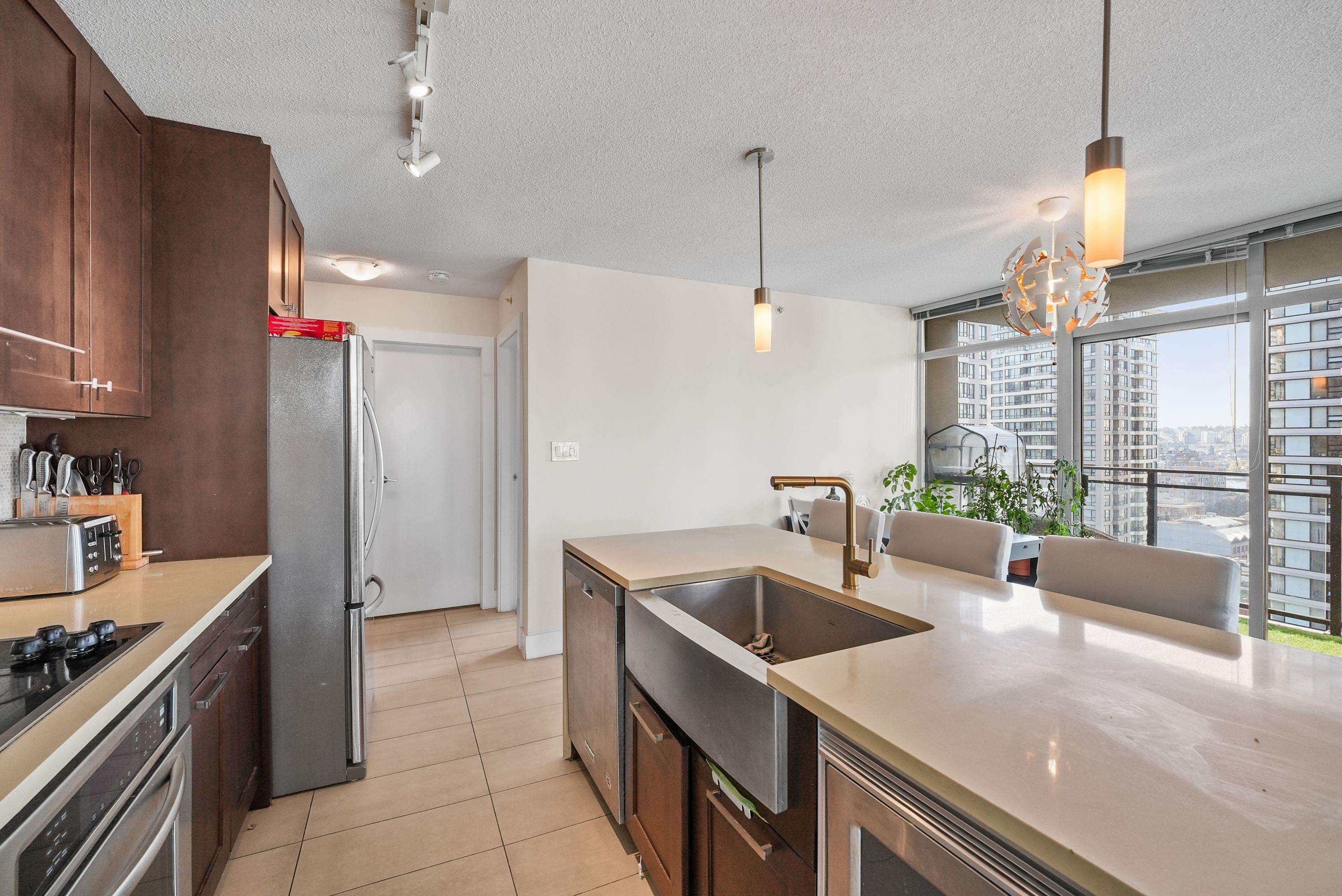 1901 - 888 Homer Street, Vancouver, V6B 0H7 — photo 3