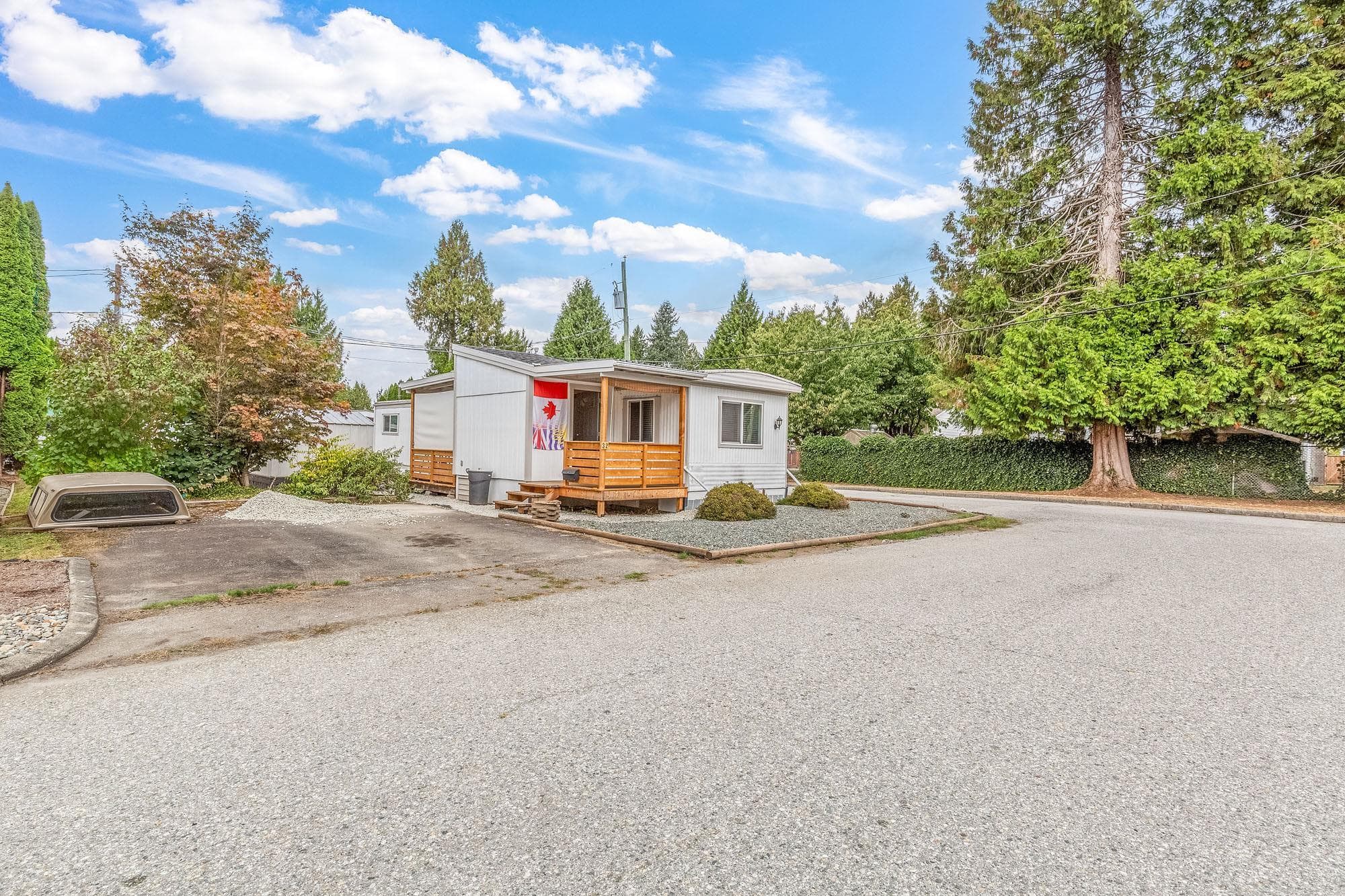 32 - 21163 Lougheed Highway, Maple Ridge, V2W 2R4 — photo 1