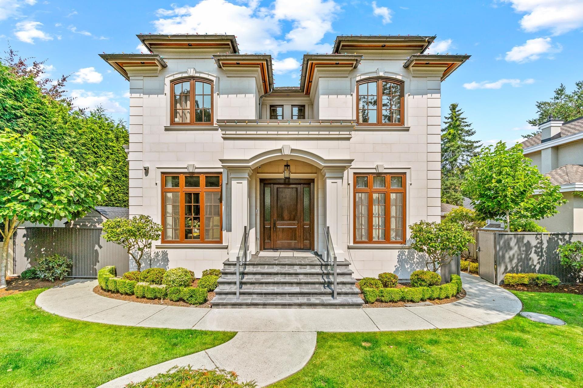 2867 W 44th Avenue, Vancouver, V6N 3K1 — photo 1