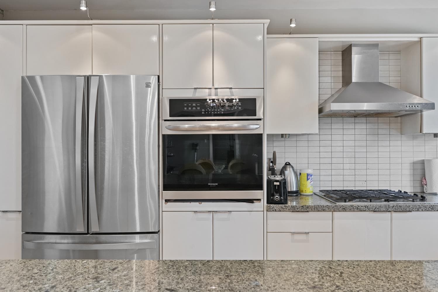 Main Floor - 1053 Millstream Road, Vancouver, V7S 2C8 — photo 4