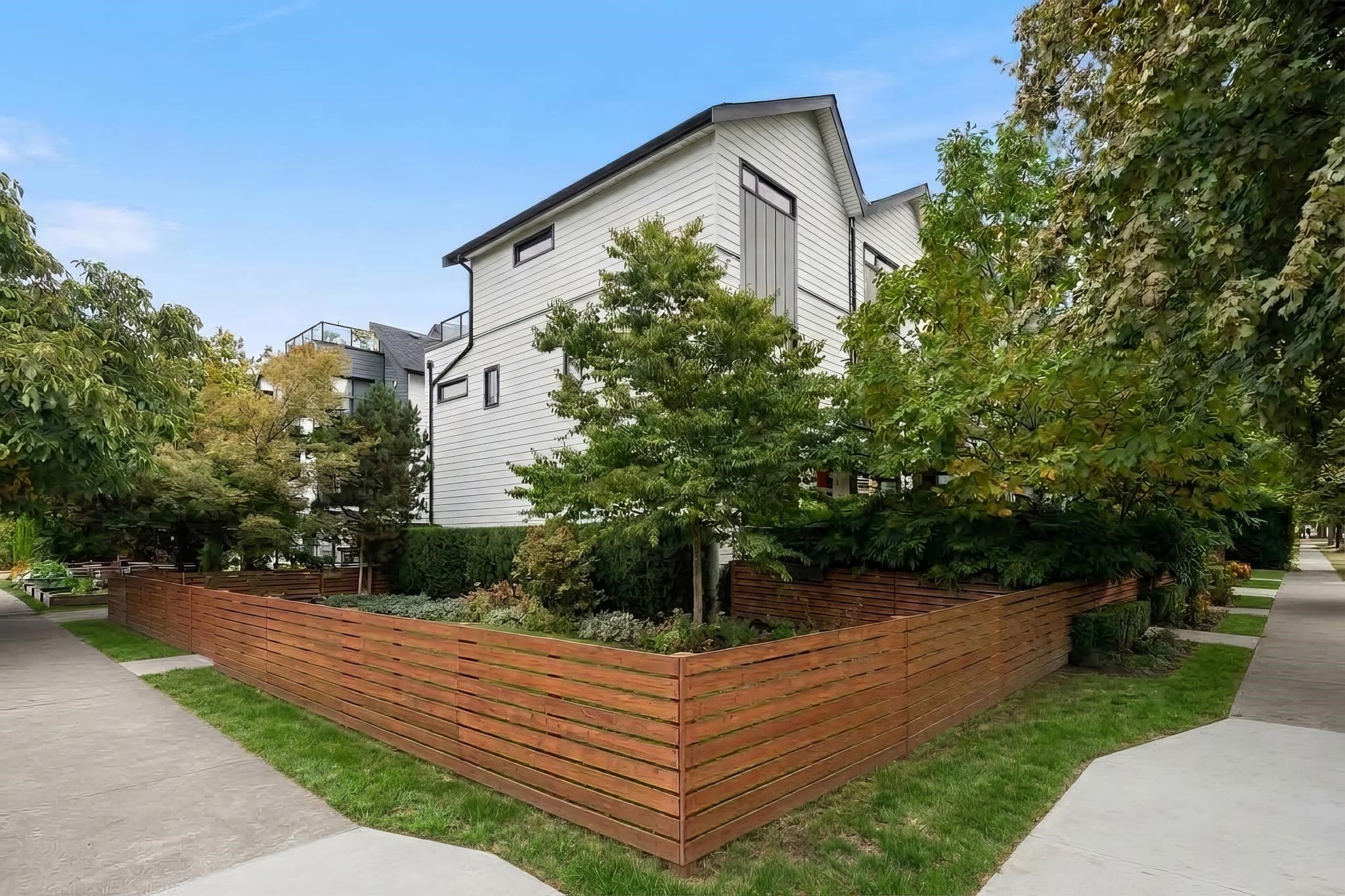 501 E 44th Avenue, Vancouver