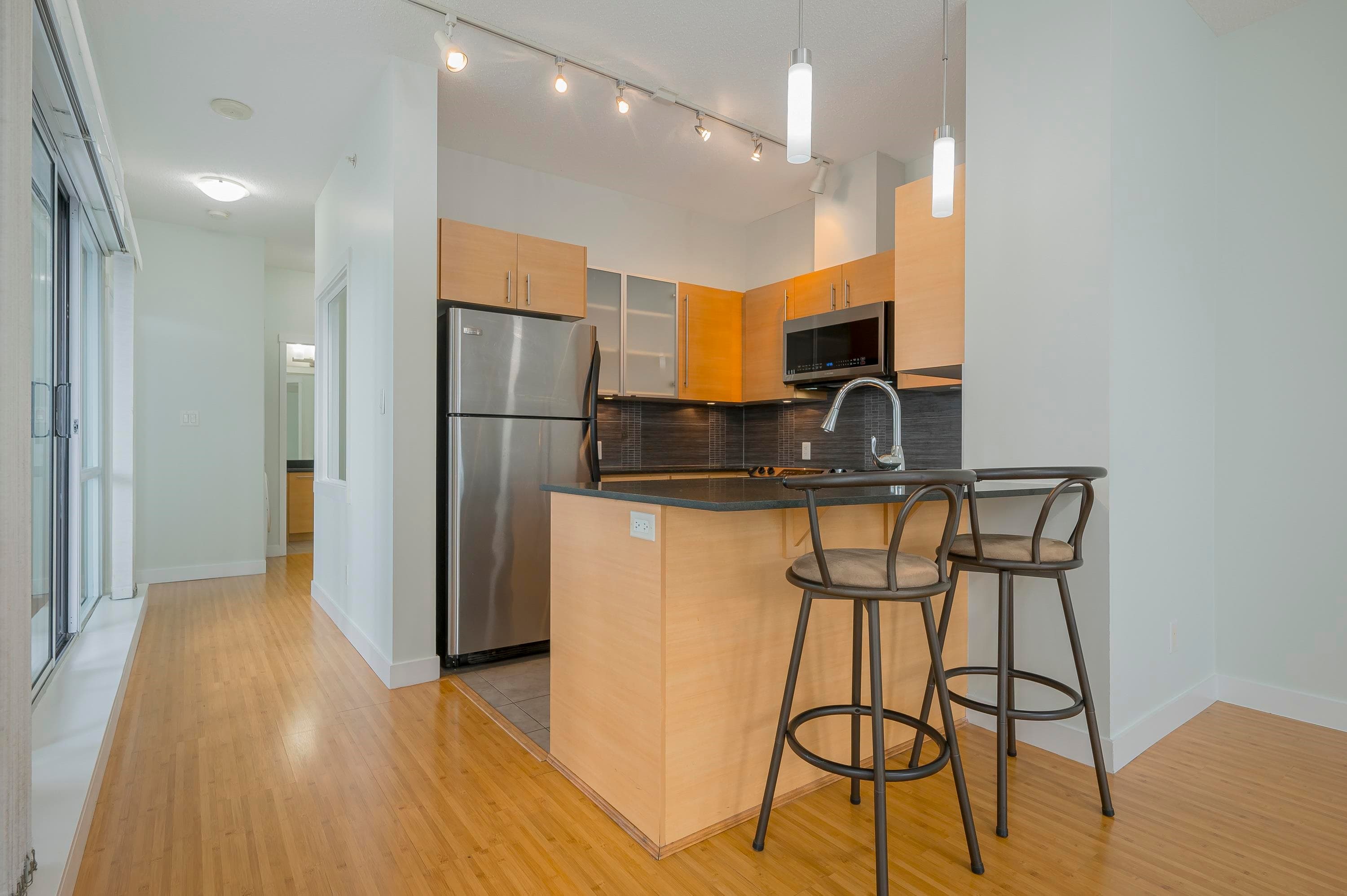 404 - 13399 104 Avenue, Surrey, V3T 0C9 — photo 5