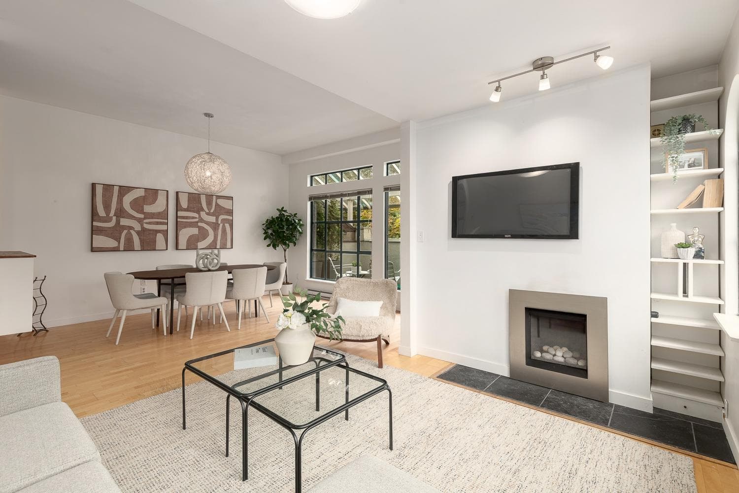 301 - 700 E Pender Street, Vancouver, V6A 1V7 — photo 5