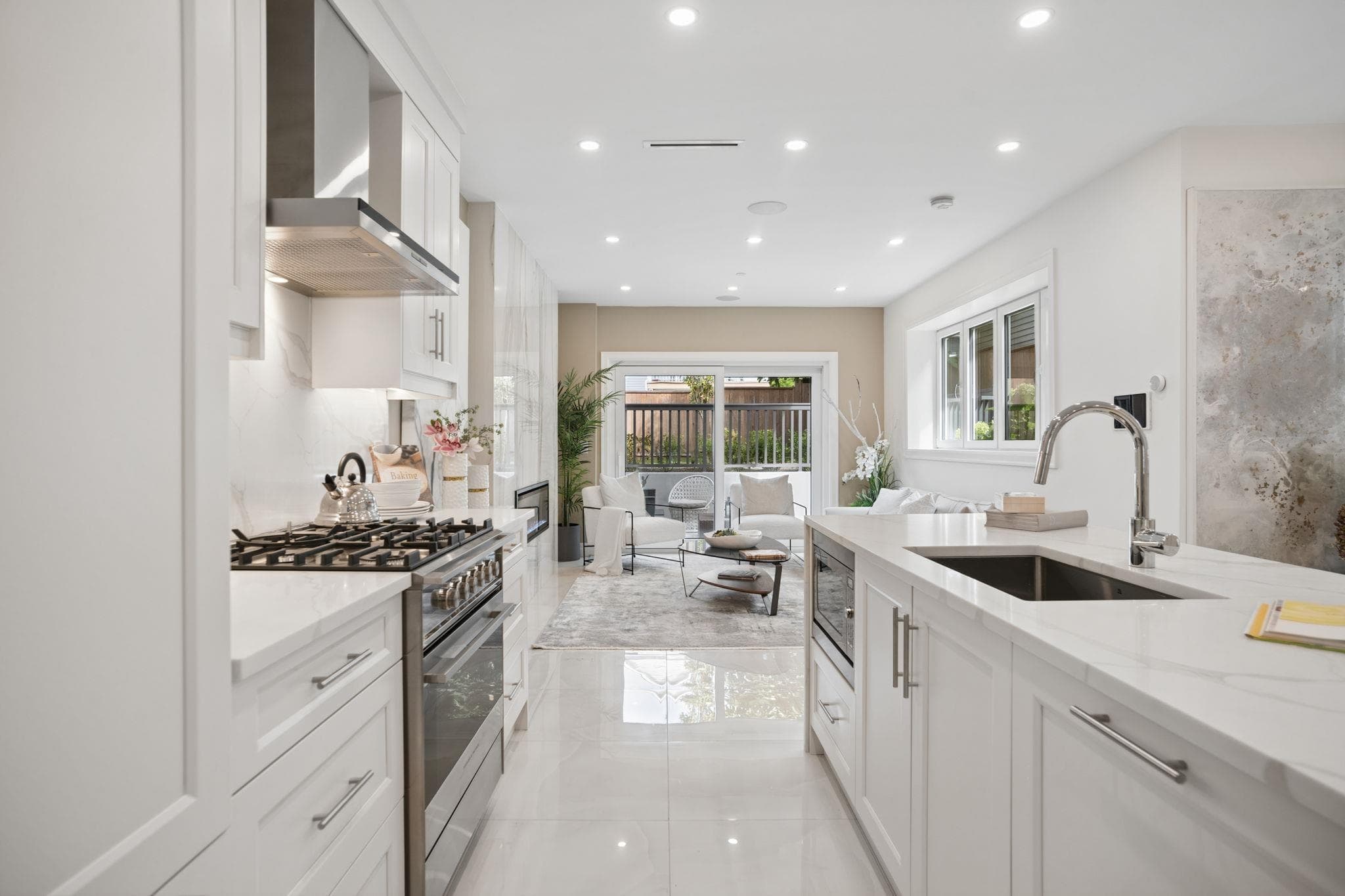 2523 W 8th Avenue, Vancouver, V6K 2B3 — photo 4