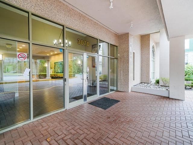 1106 - 3070 Guildford Way, Coquitlam, V3B 7R8 — photo 2