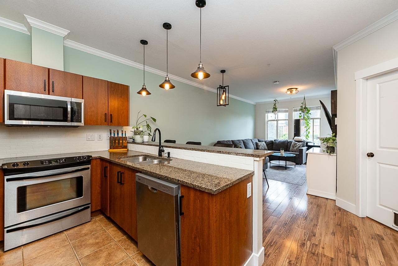 102 - 2632 Pauline Street, Abbotsford, V2S 0C9 — photo 5