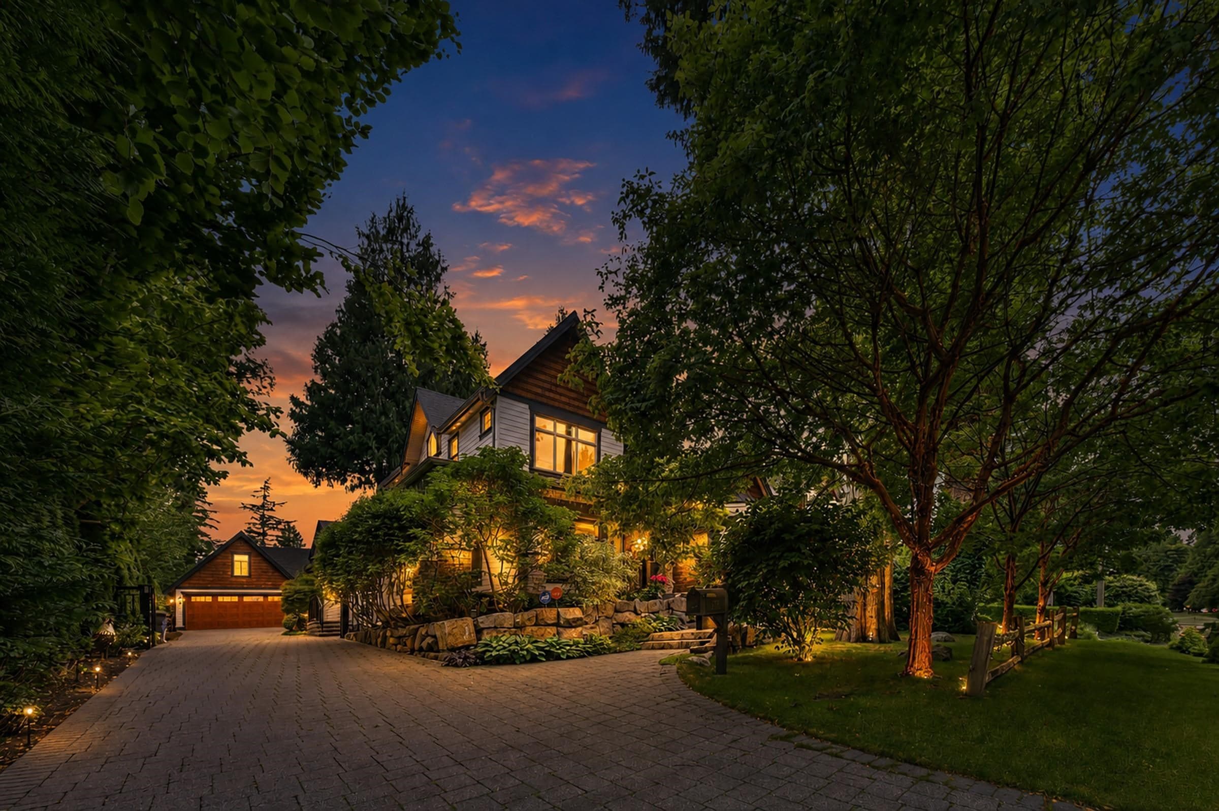 12576 26a Avenue, Surrey, V4A 2M2 — photo 2