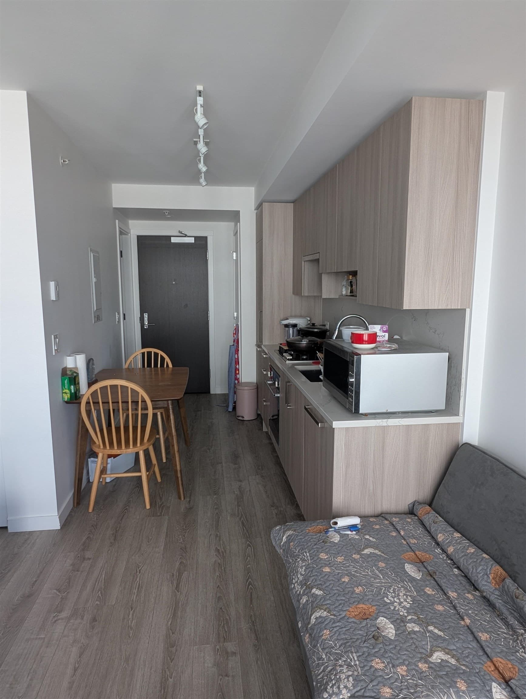 #915 - 13350 Central Avenue, Surrey, V3T 0S1 — photo 3