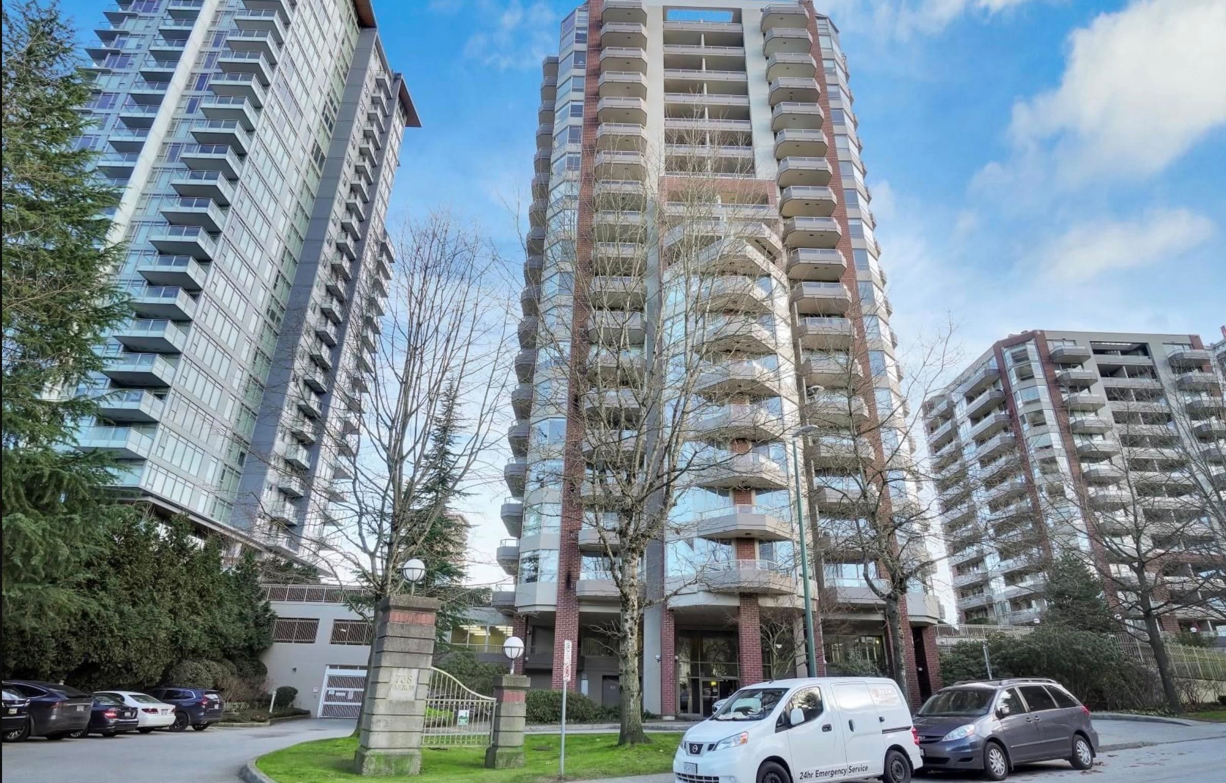 801 - 738 Farrow Street, Coquitlam, V3J 7V4 — photo 1