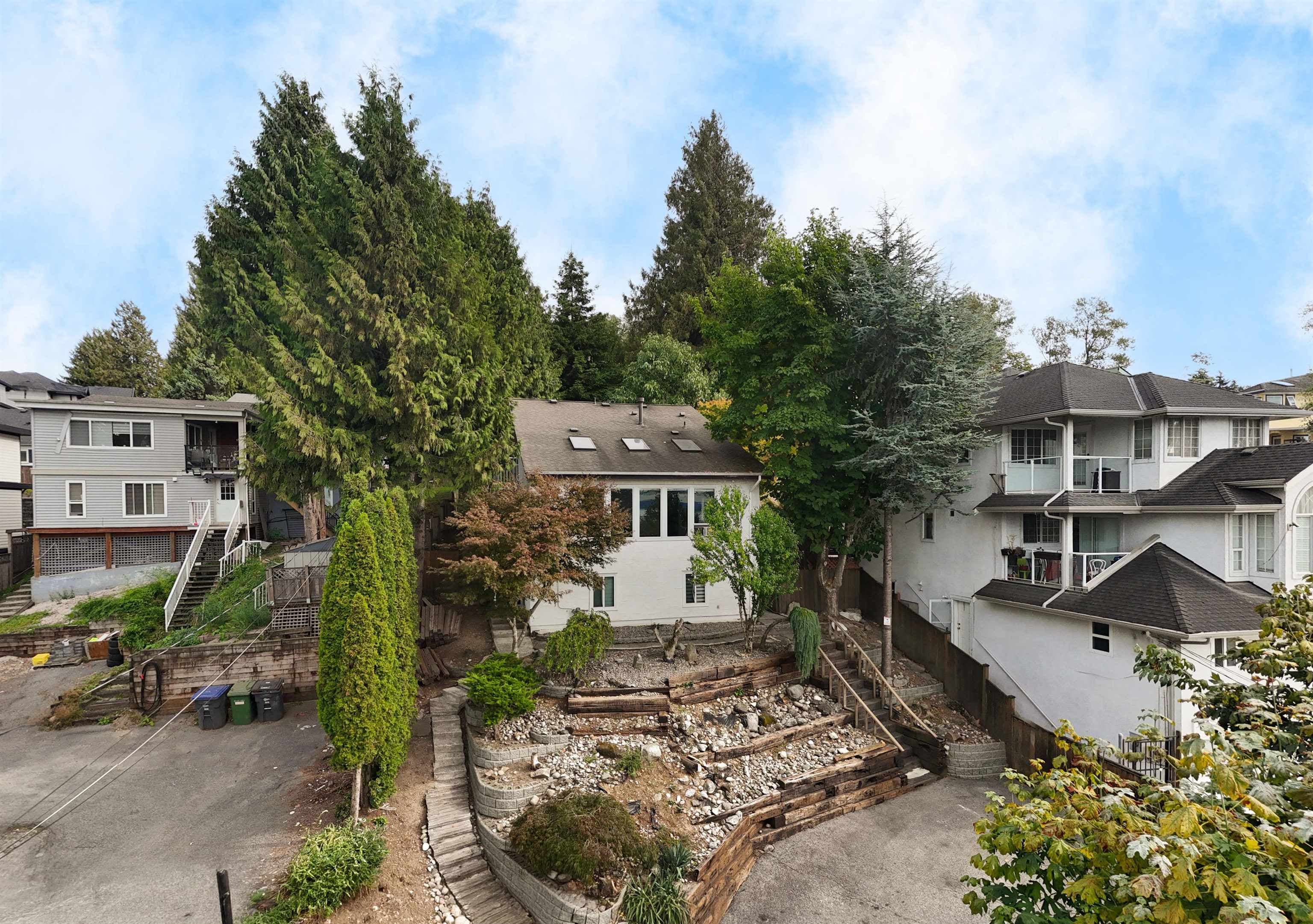 11378 River Road, Surrey