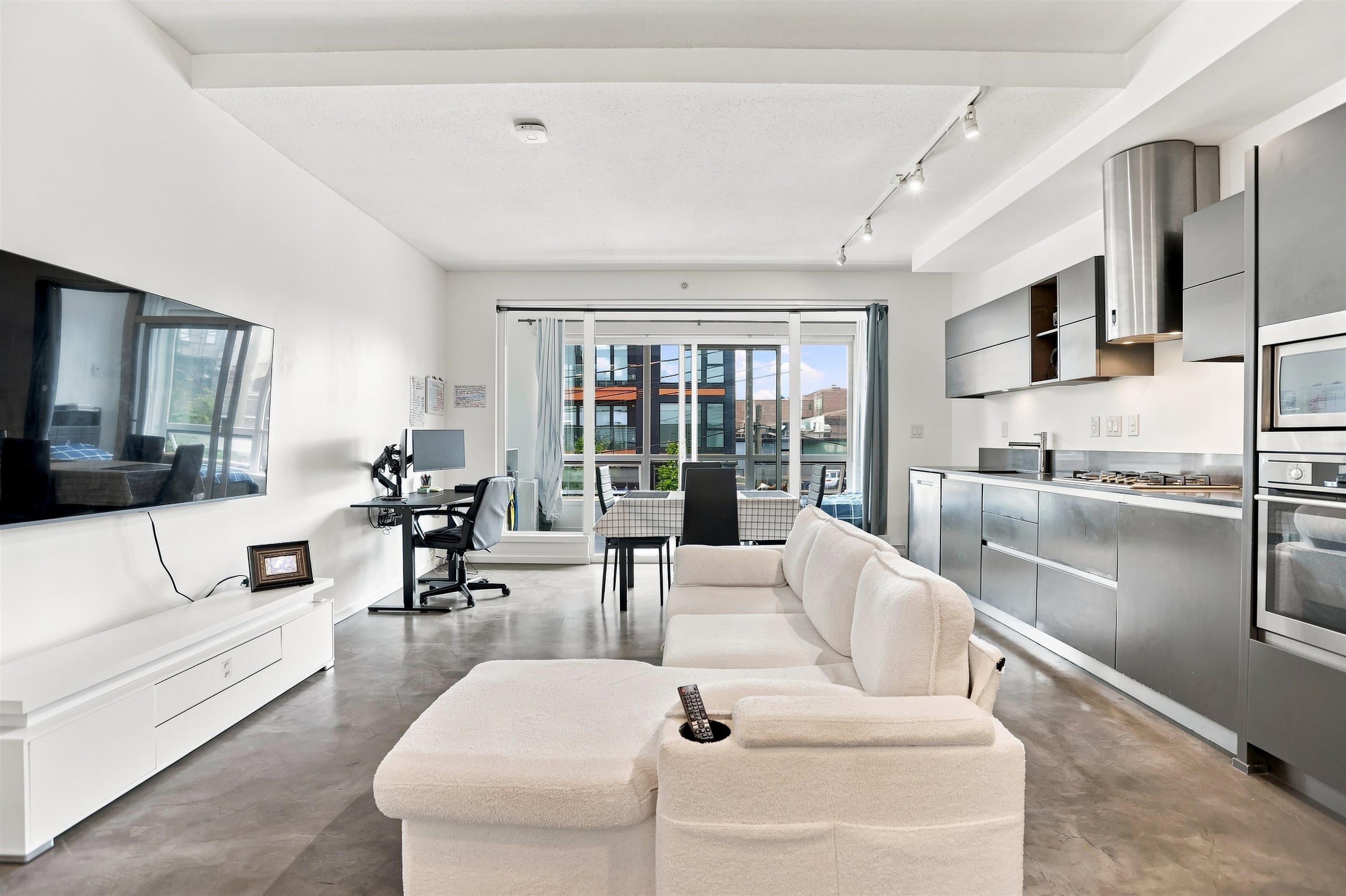 209 - 133 E 8th Avenue, Vancouver, V5T 1R8 — photo 2