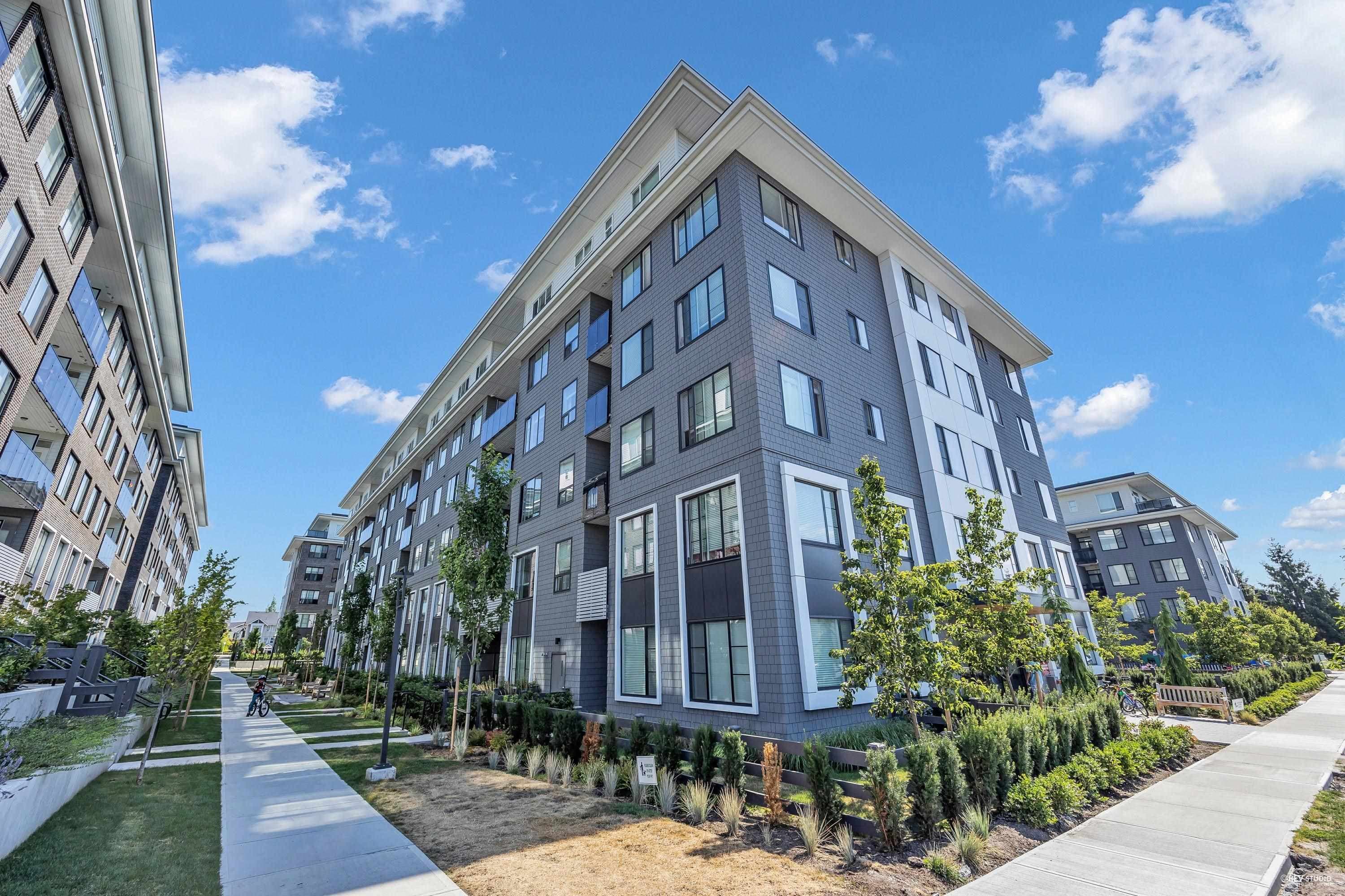 302 - 15825 85 Avenue, Surrey, V4N 6W9 — photo 3