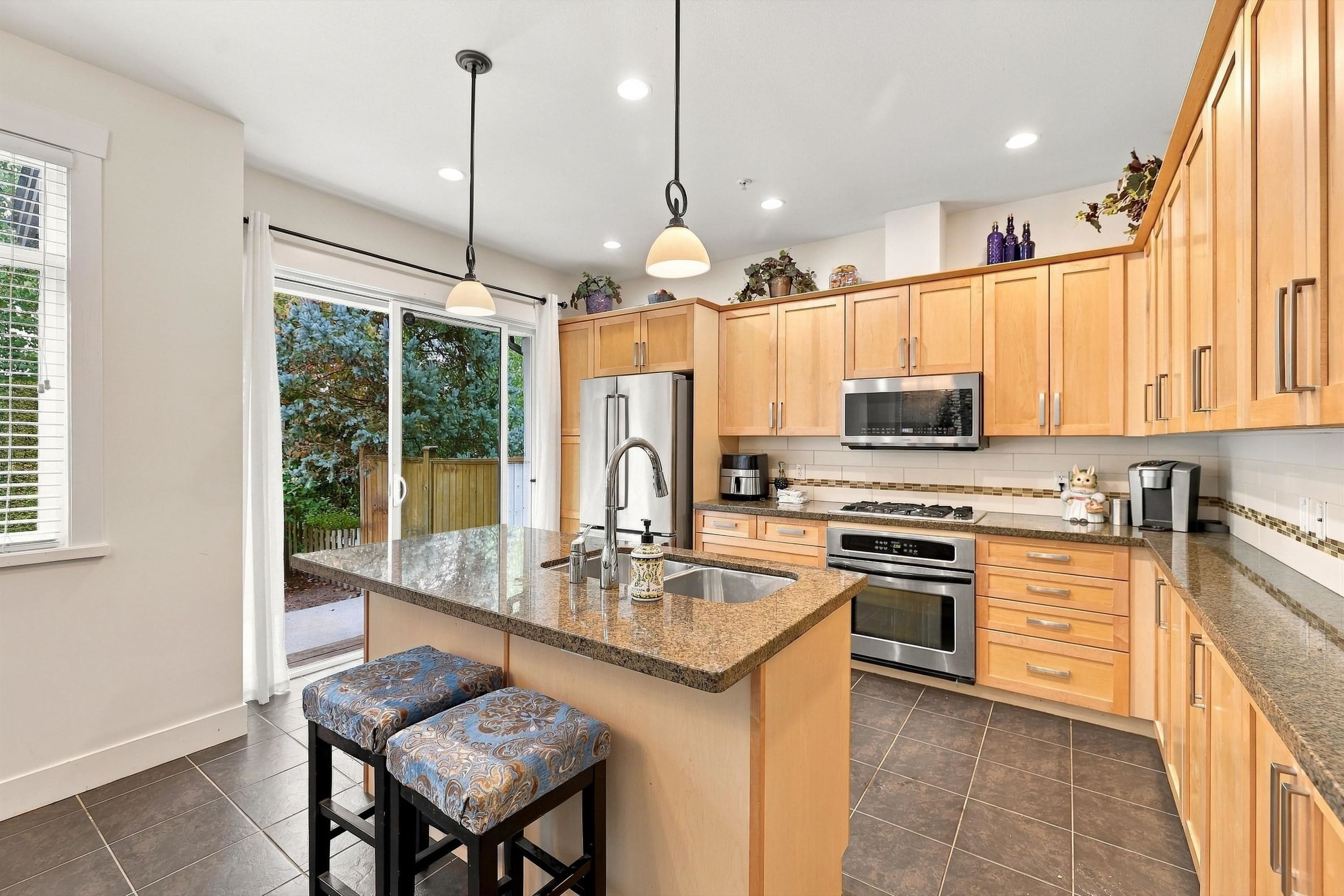 39 - 22865 Telosky Avenue, Maple Ridge, V2X 8Z9 — photo 3
