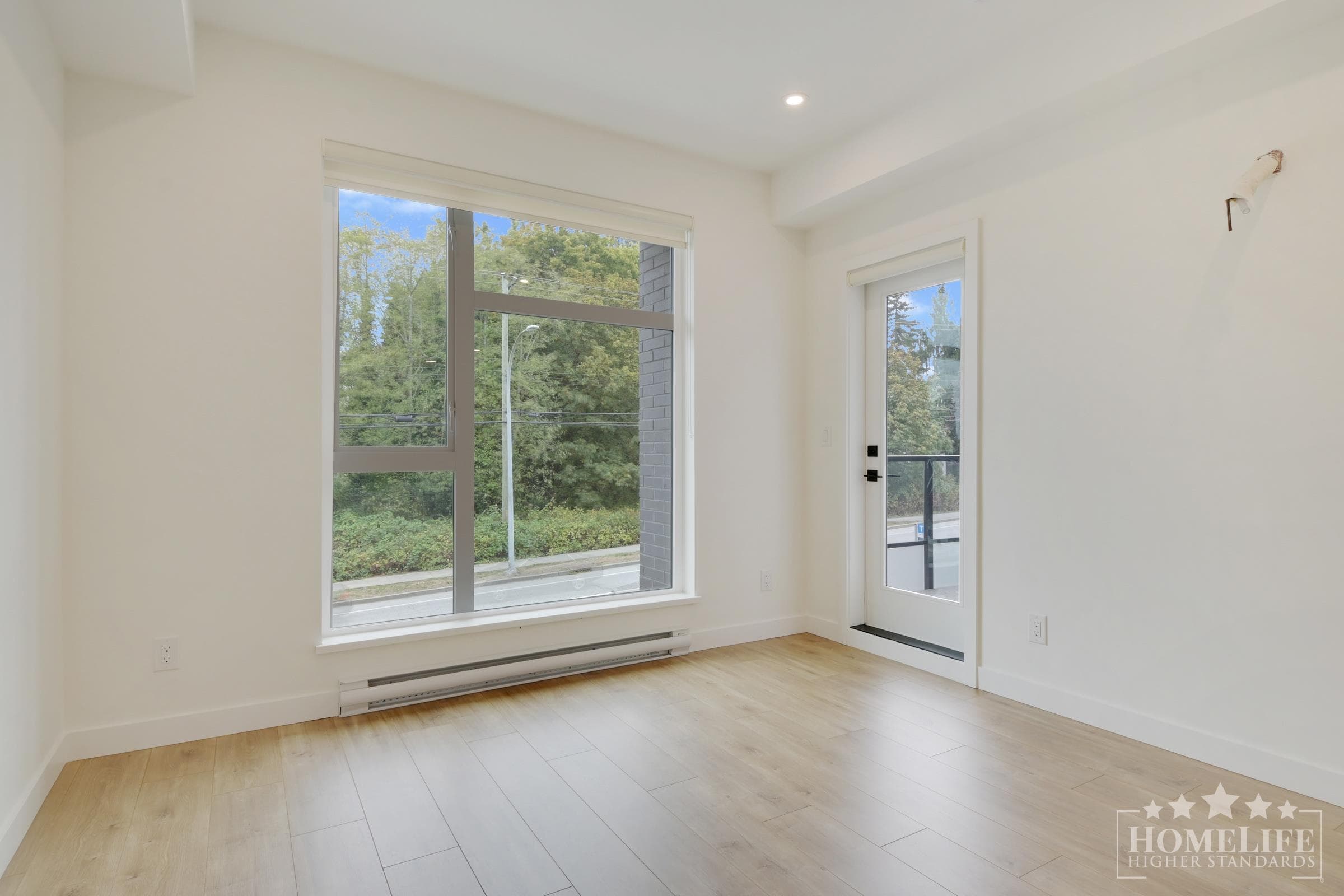 207 - 14398 60 Avenue, Surrey, V3X 2N5 — photo 4