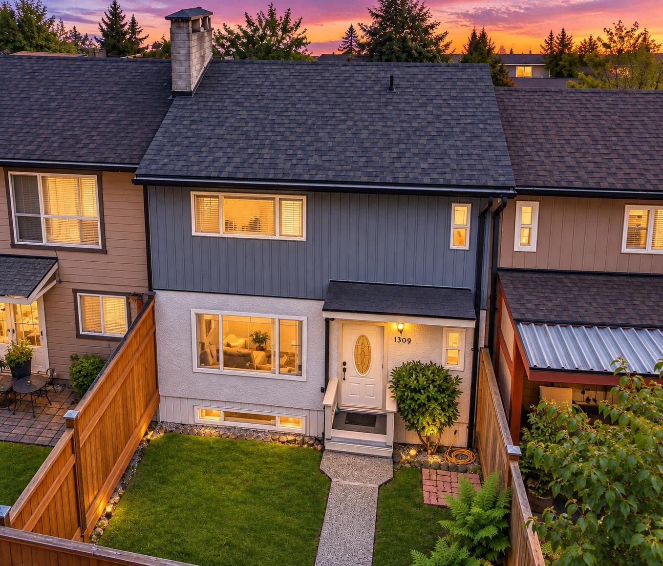 1309 Una Way, Port Coquitlam