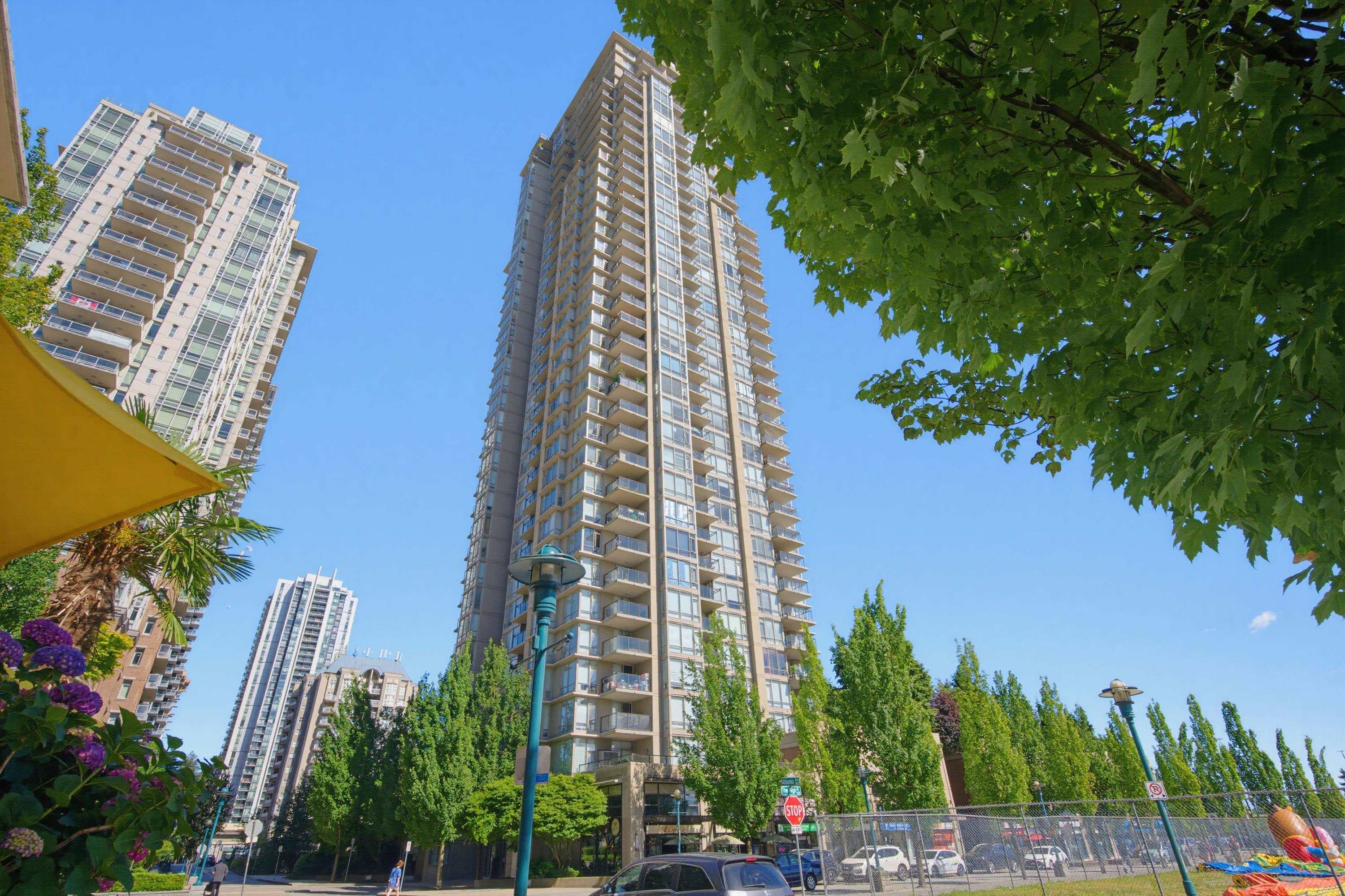 2307 - 2980 Atlantic Avenue, Coquitlam