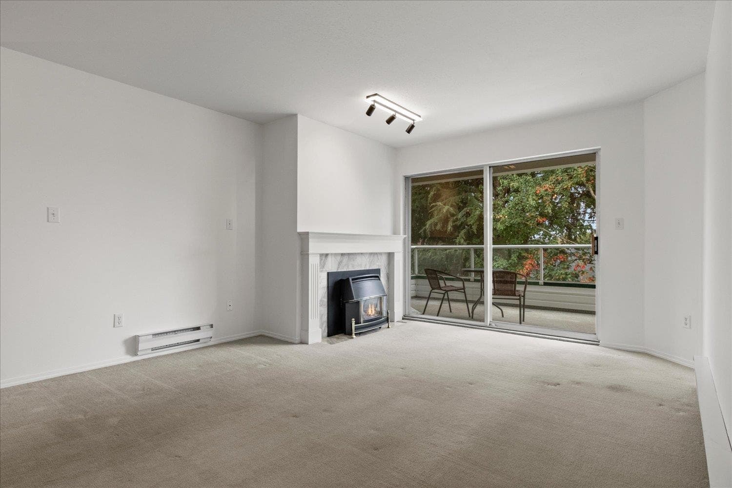 206 - 7651 Amber Drive, Chilliwack, V2R 3J6 — photo 3