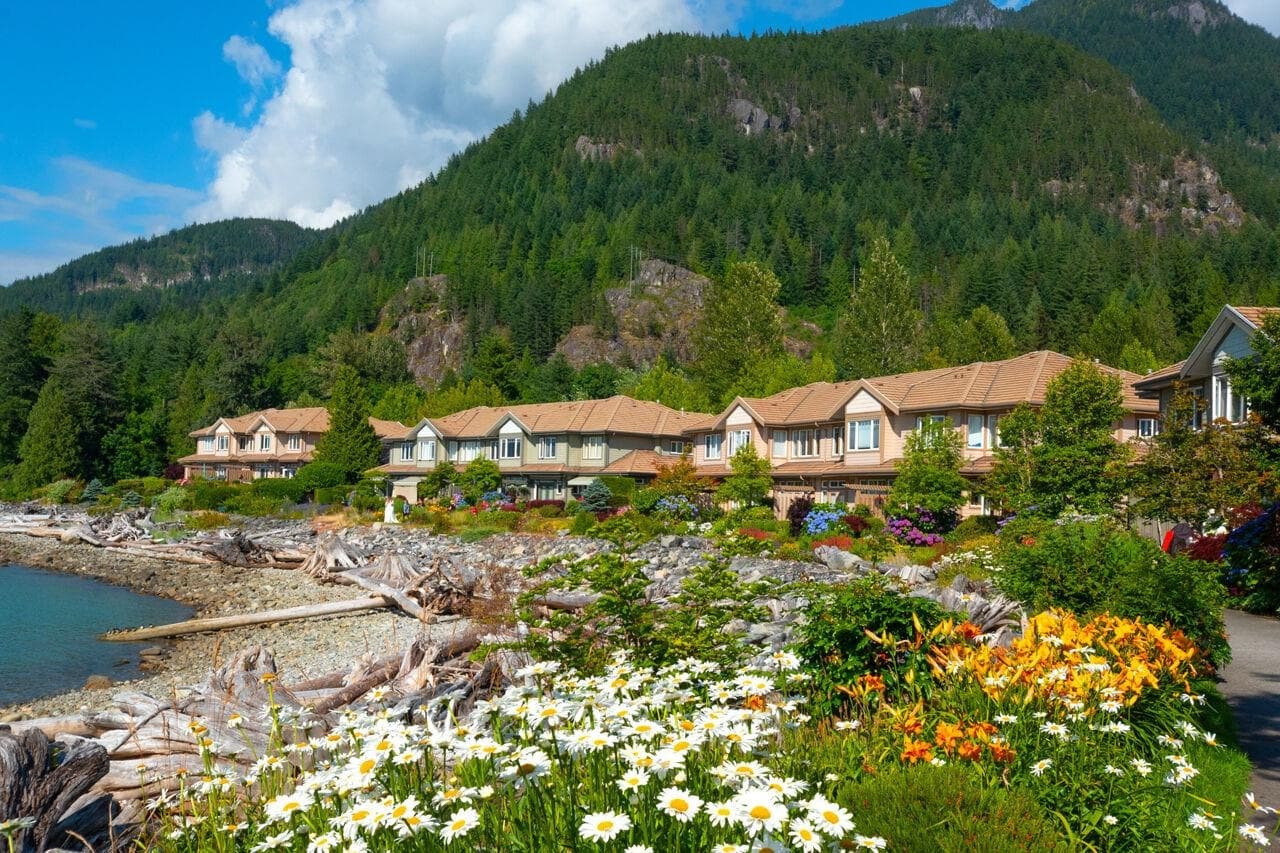 52 Beach Drive, West Vancouver