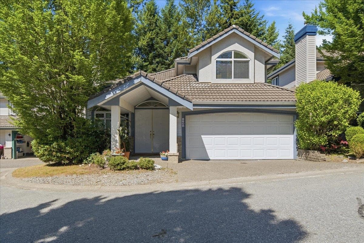 1594 Plateau Crescent, Coquitlam, V3E 3B3 — photo 1
