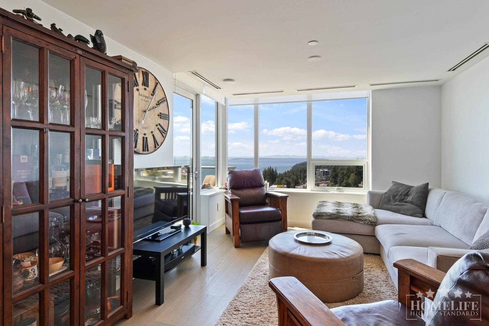 1301 - 15165 Thrift Avenue, White Rock, V4B 3Z4 — photo 3