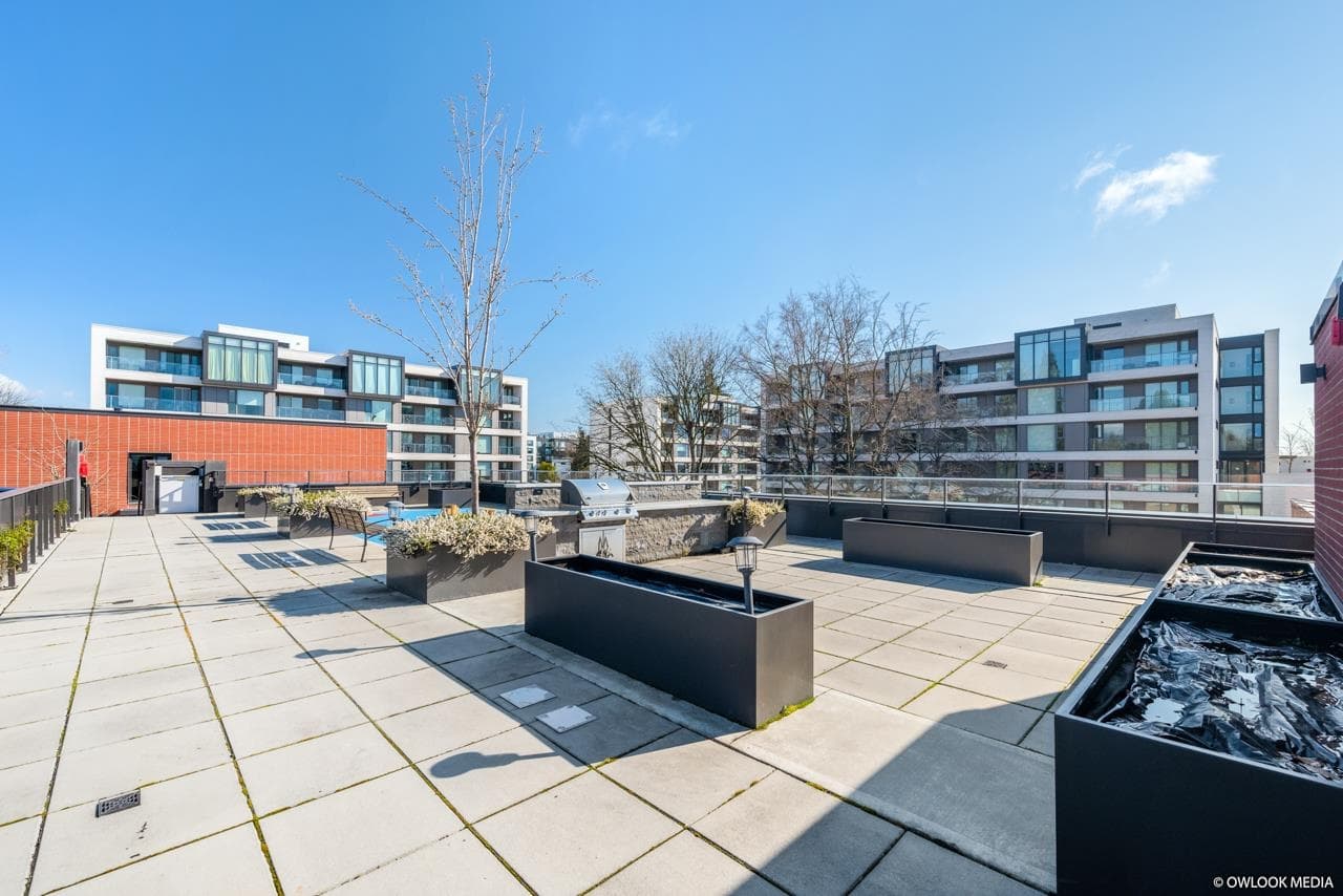 702 - 7128 Adera Street, Vancouver, V6P 0H6 — photo 3
